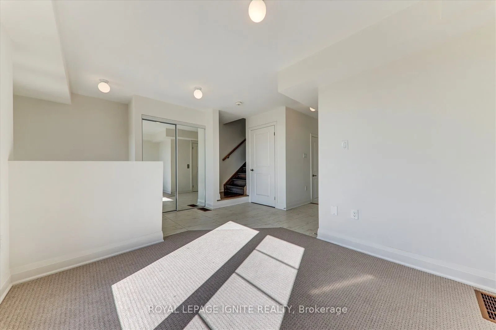 807 Port Darlington Road
