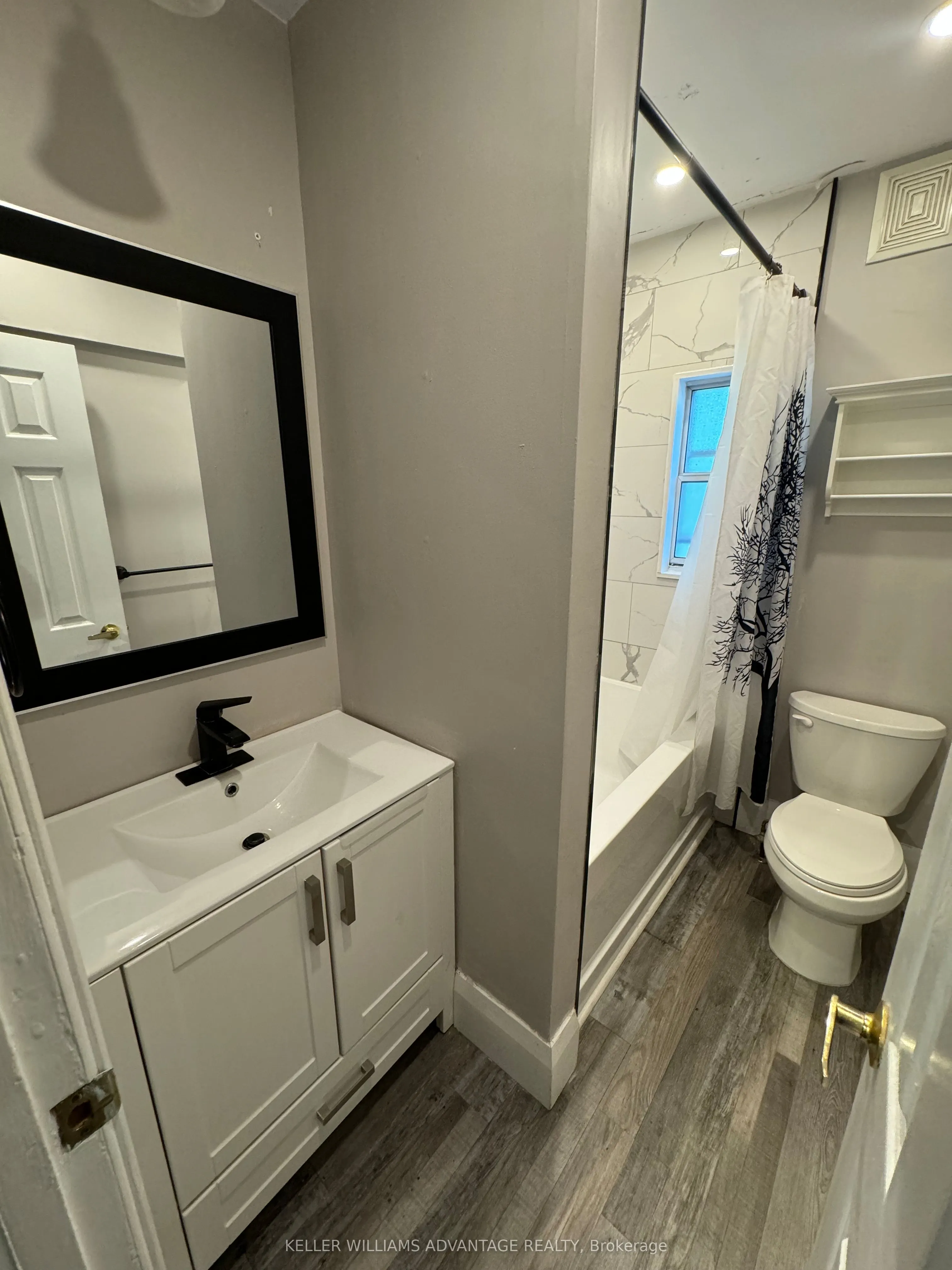 211 Golfview Avenue, #Main&Up