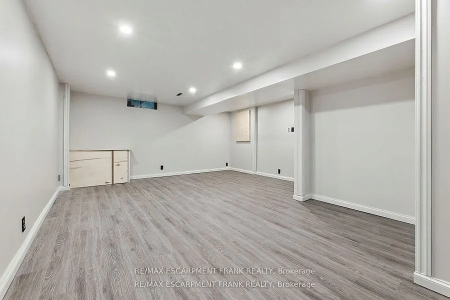 647 Balsam Crescent