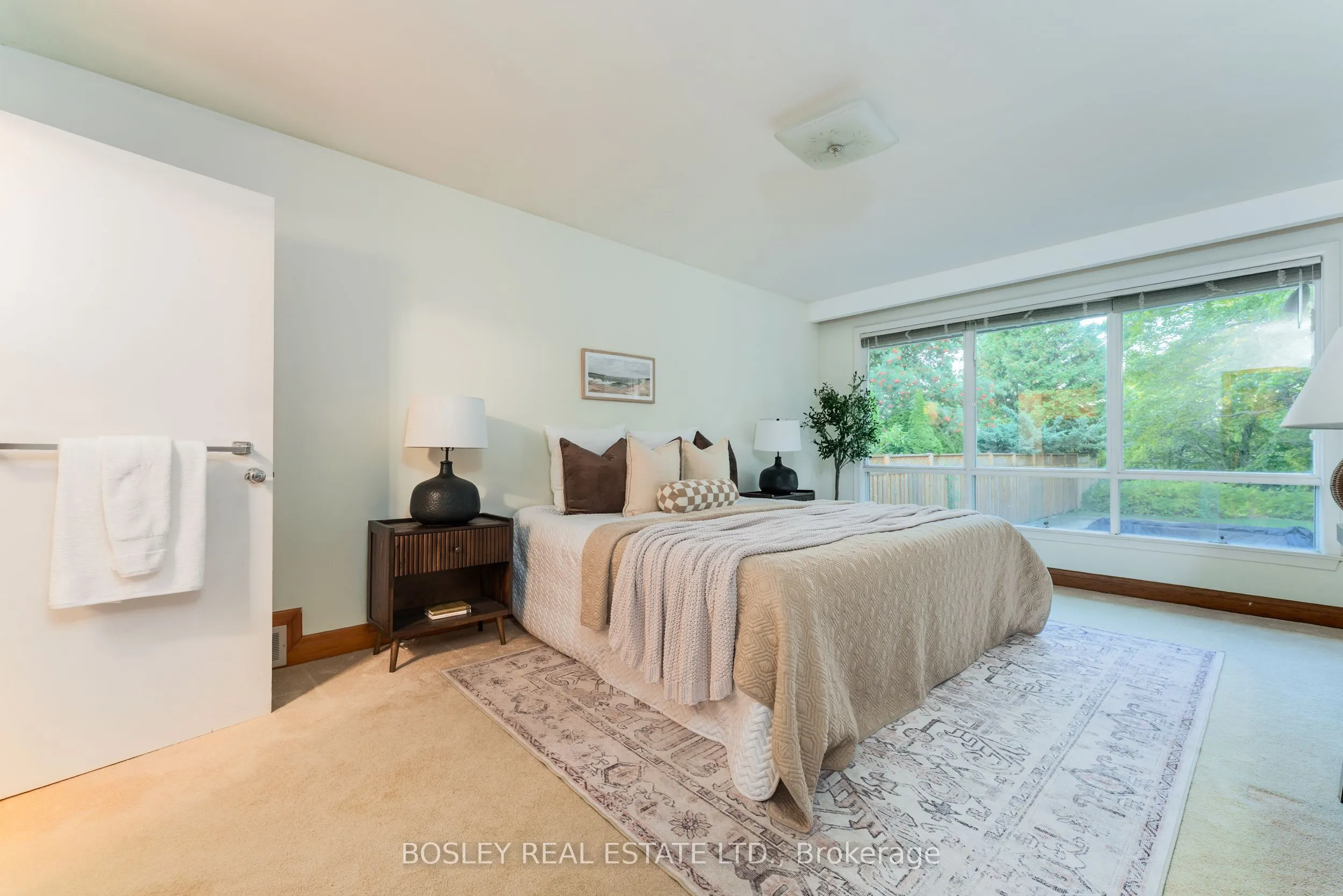25 Ayre Point Road