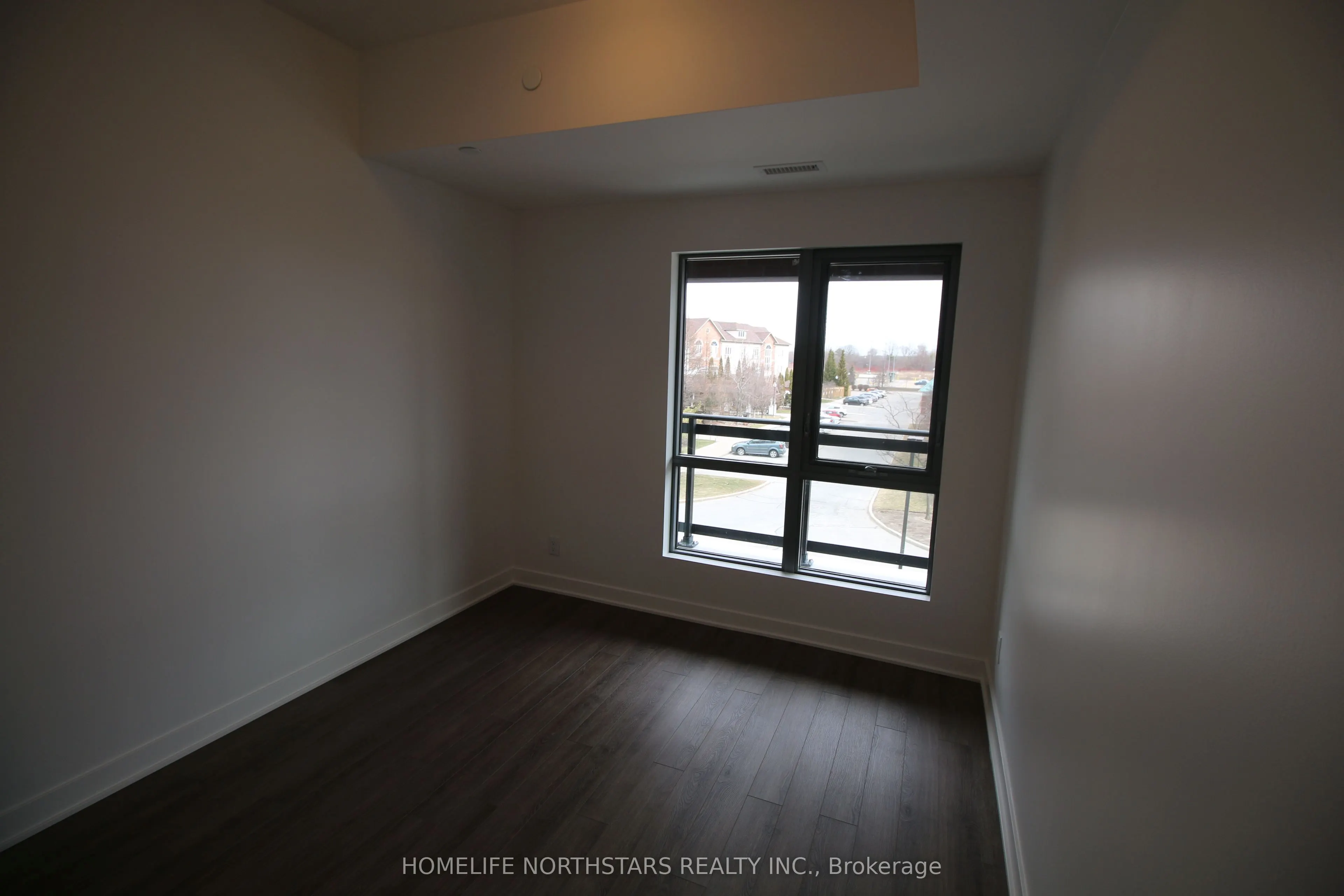 55 Clarington Boulevard, #306