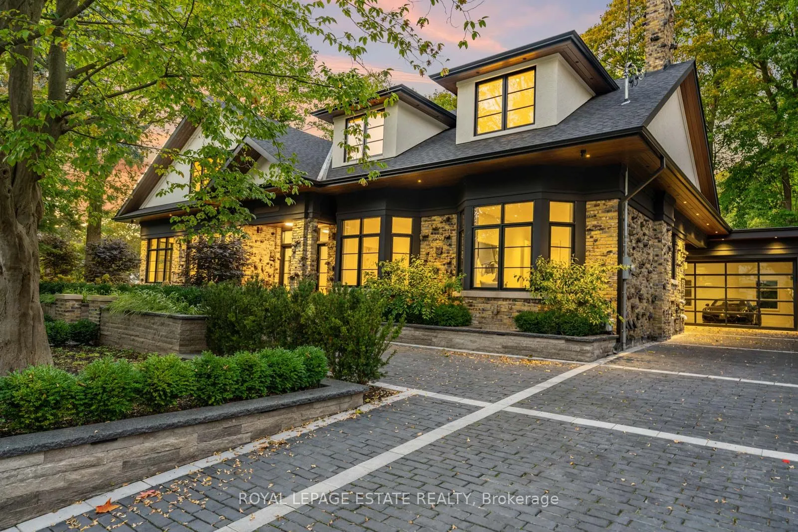 8 Crown Park Road