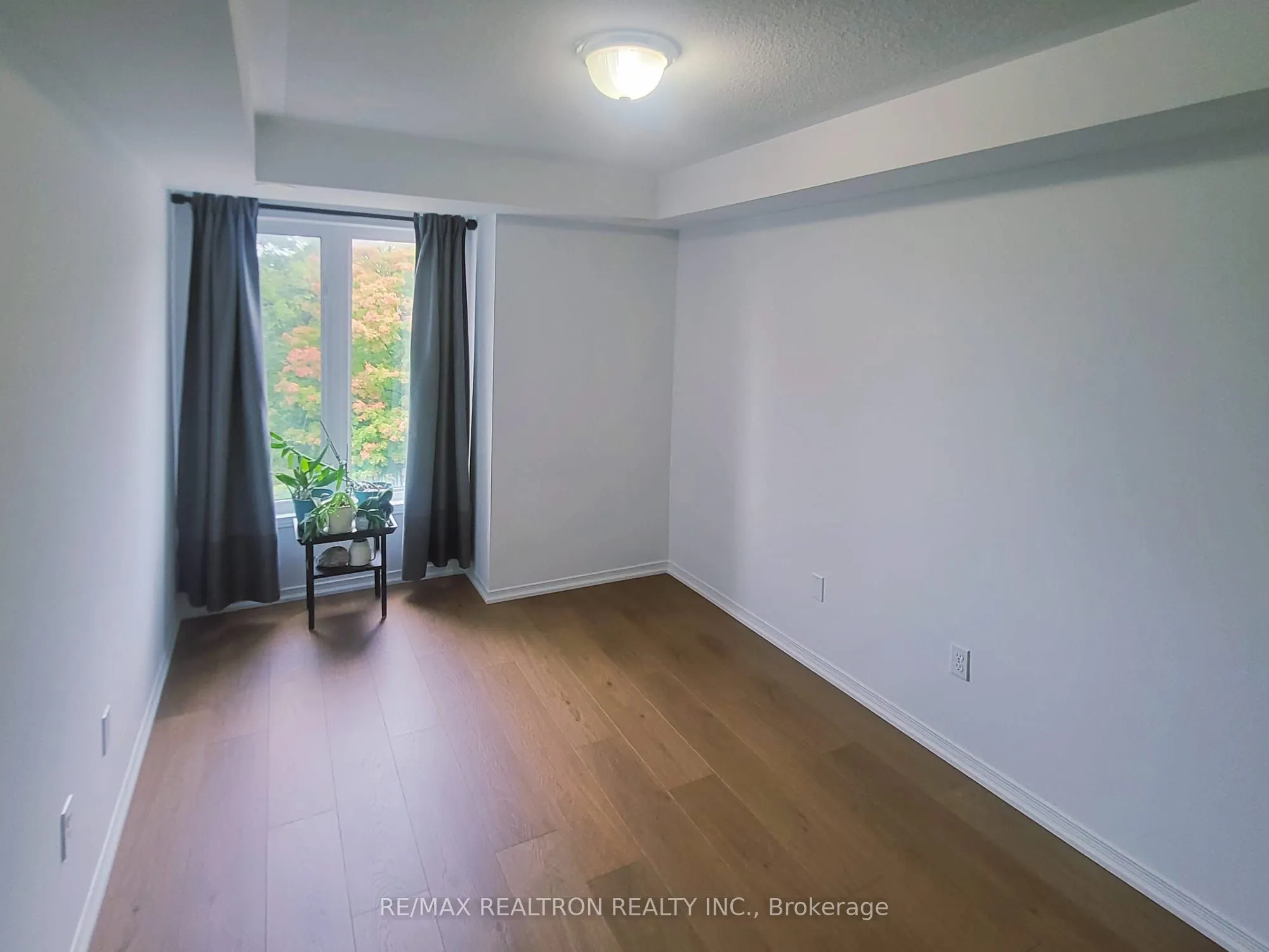 651 B Warden Avenue, #36