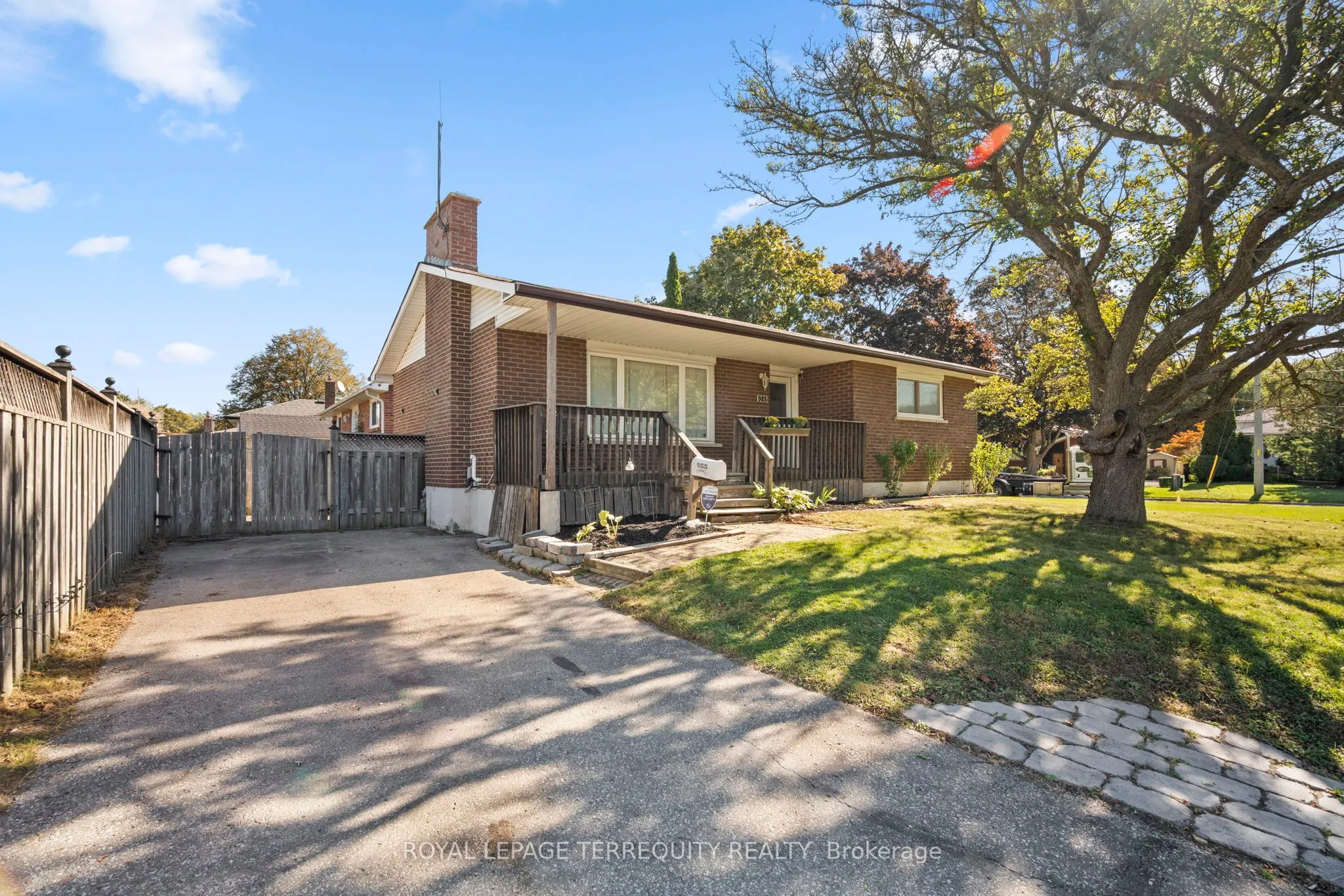 985 Susan Court