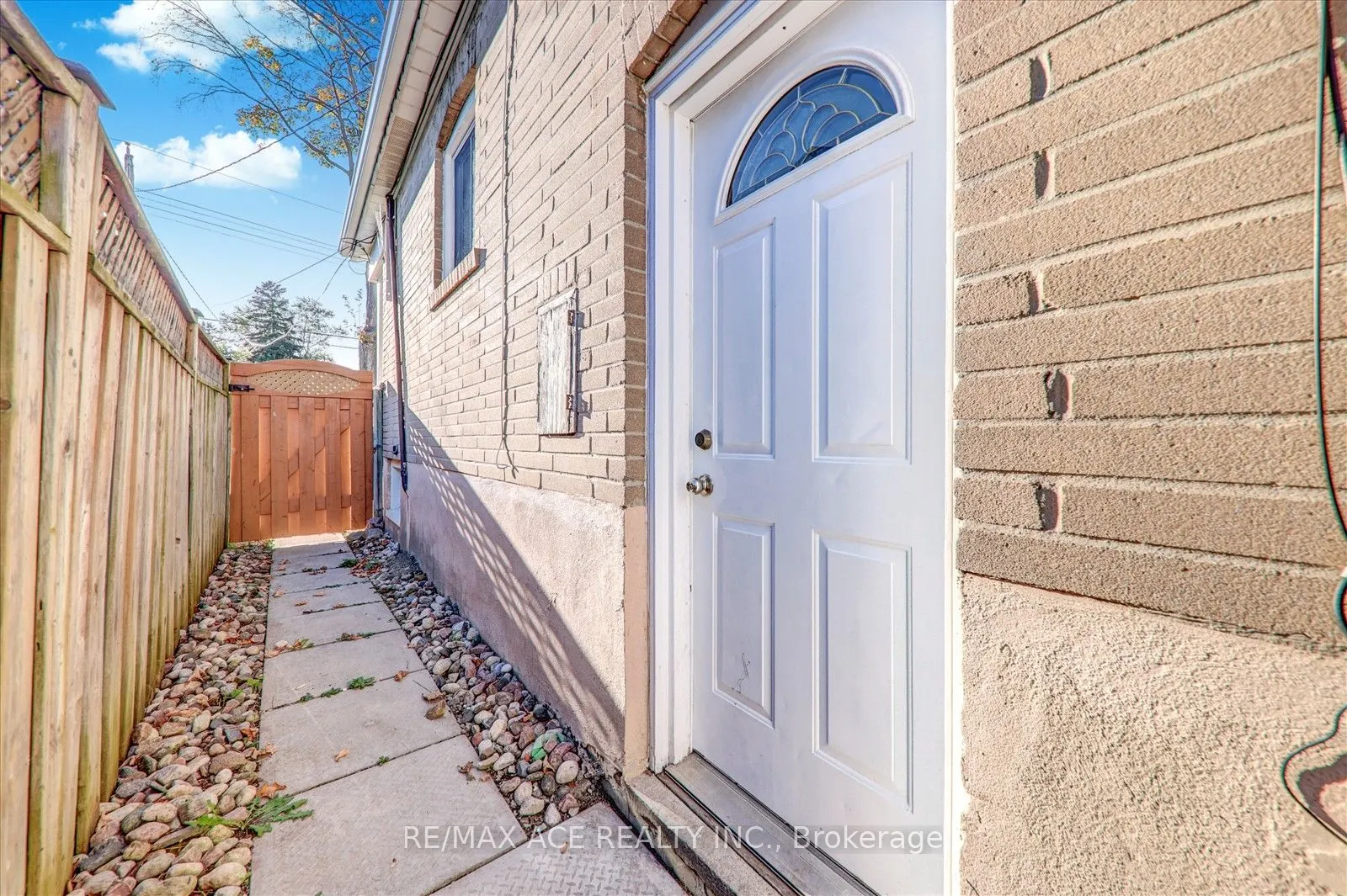53 Falaise Road