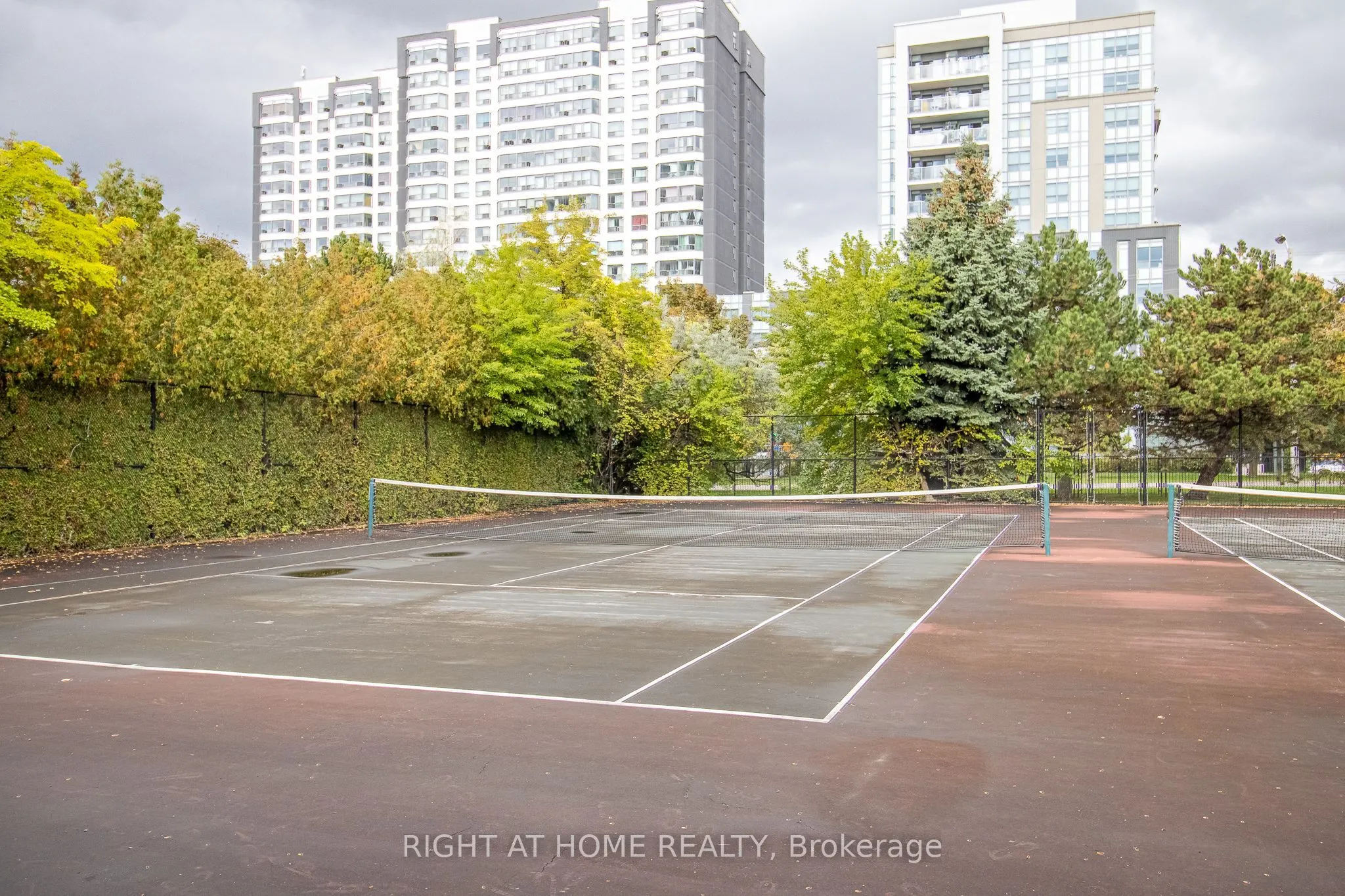 5039 Finch Avenue E, ##309