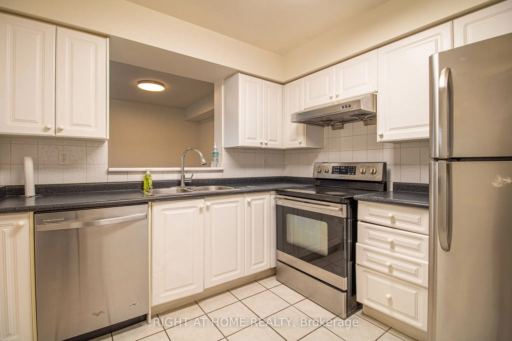 5039 Finch Avenue E, ##309