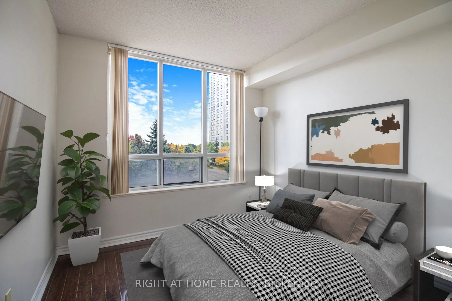 5039 Finch Avenue E, ##309