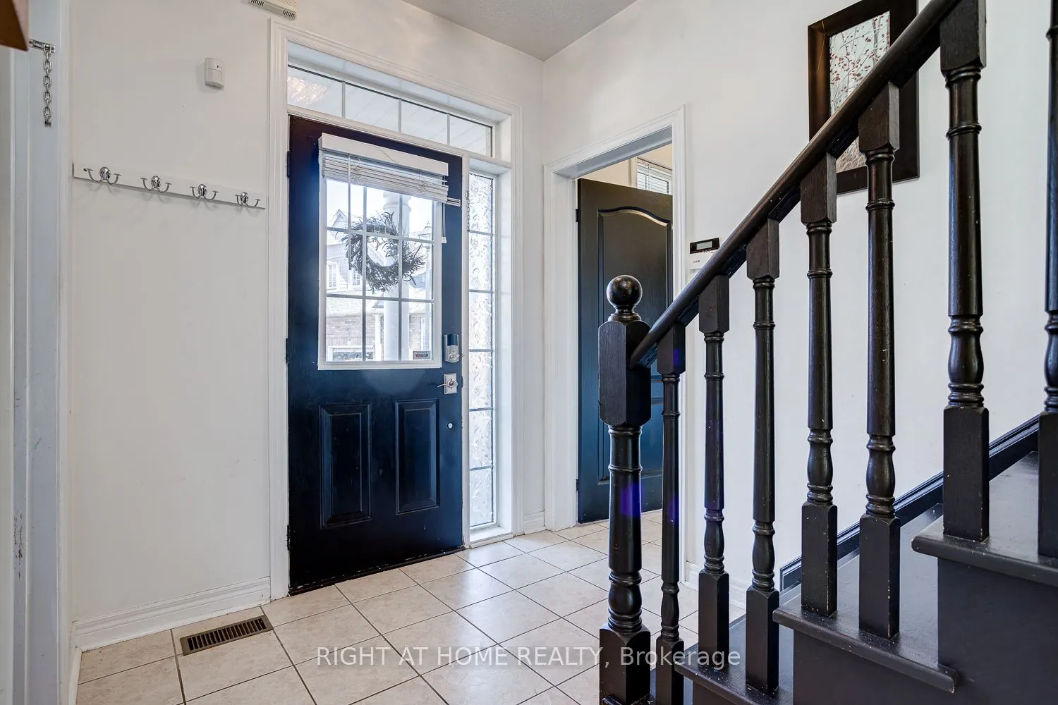 19 Niagara Drive, #17