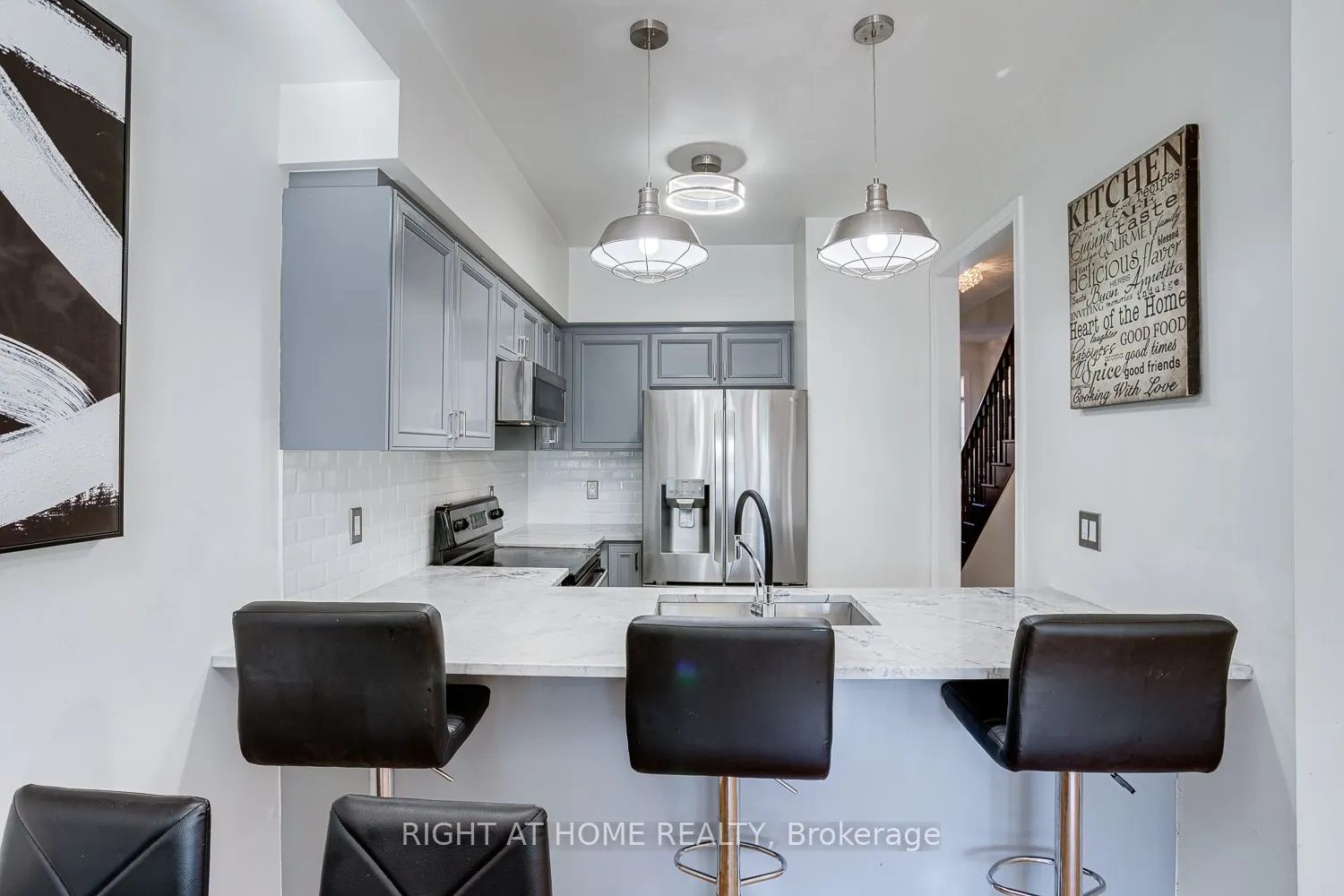 19 Niagara Drive, #17