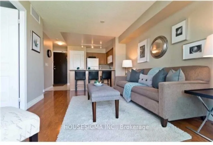 1600 Charles Street, #1006