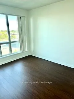 18 Lee Centre Drive, #901