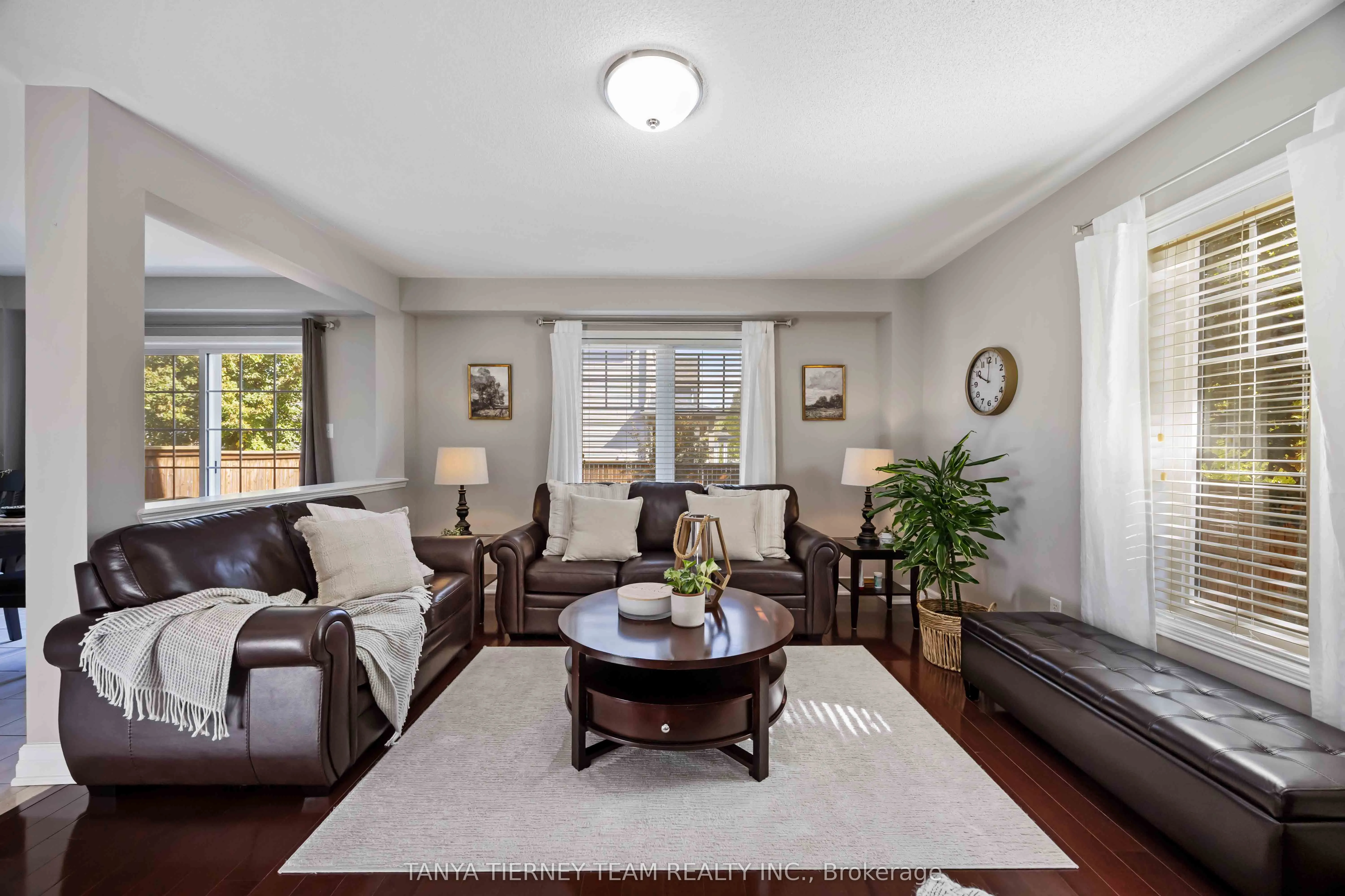 30 Claridge Crescent