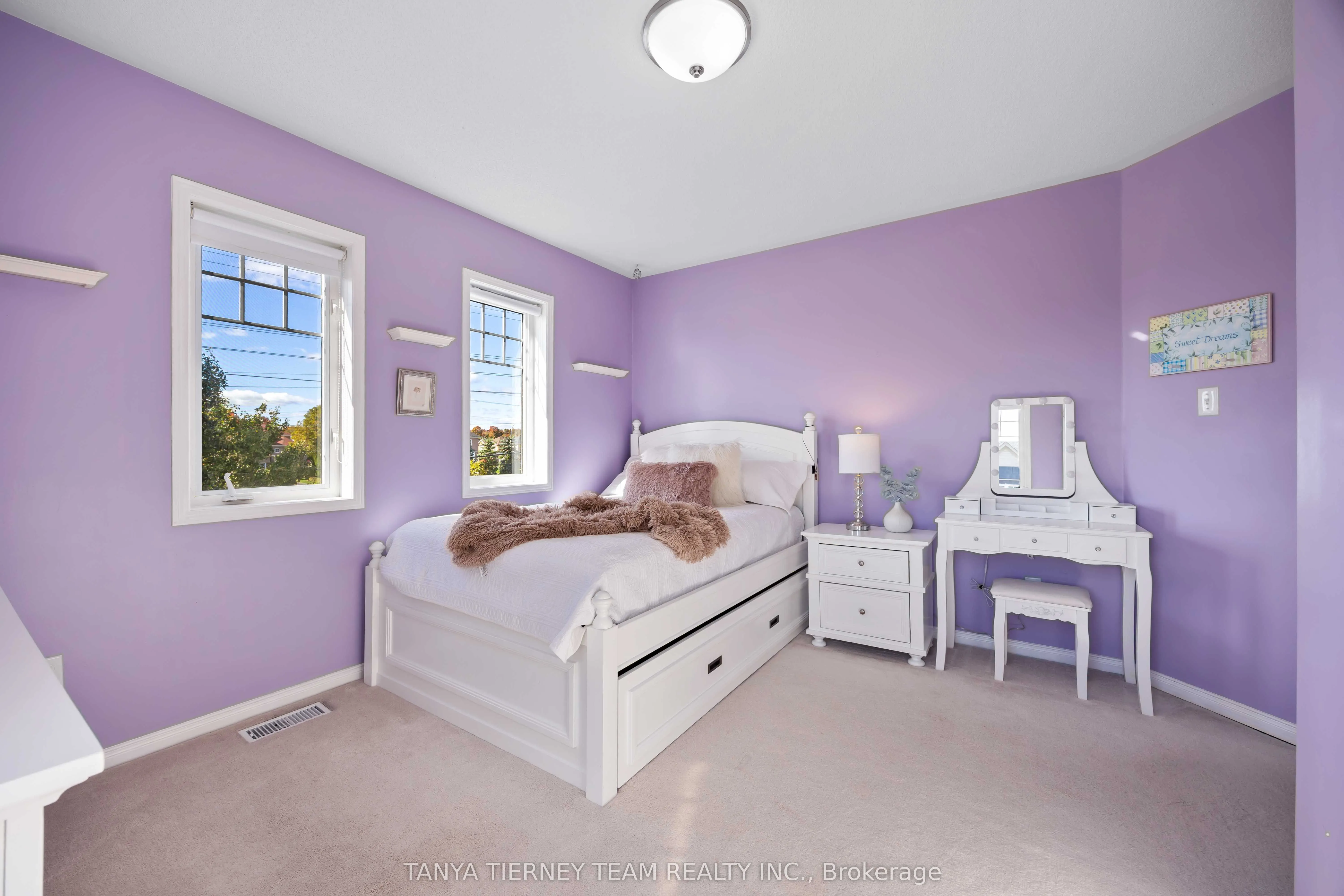 30 Claridge Crescent