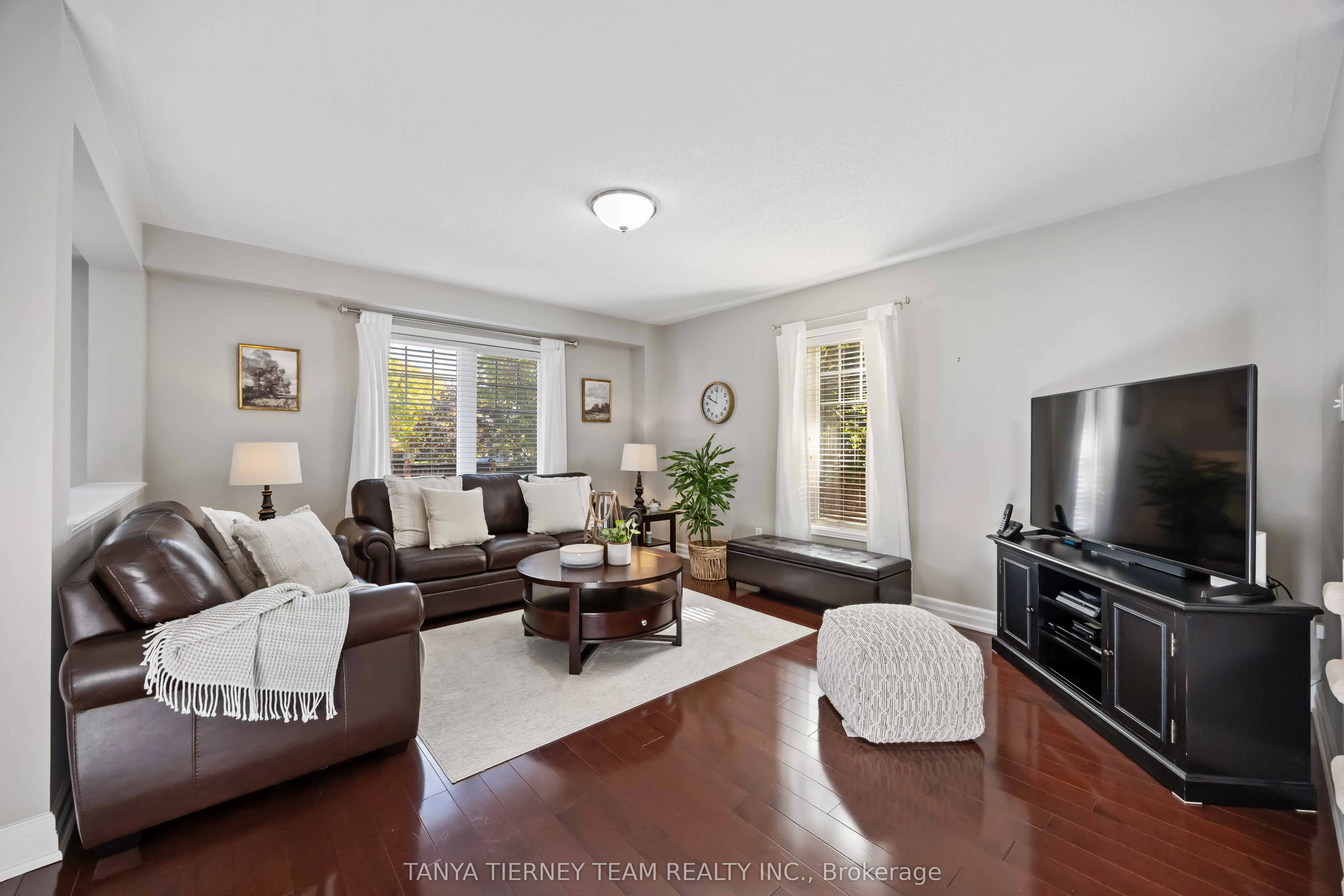 30 Claridge Crescent
