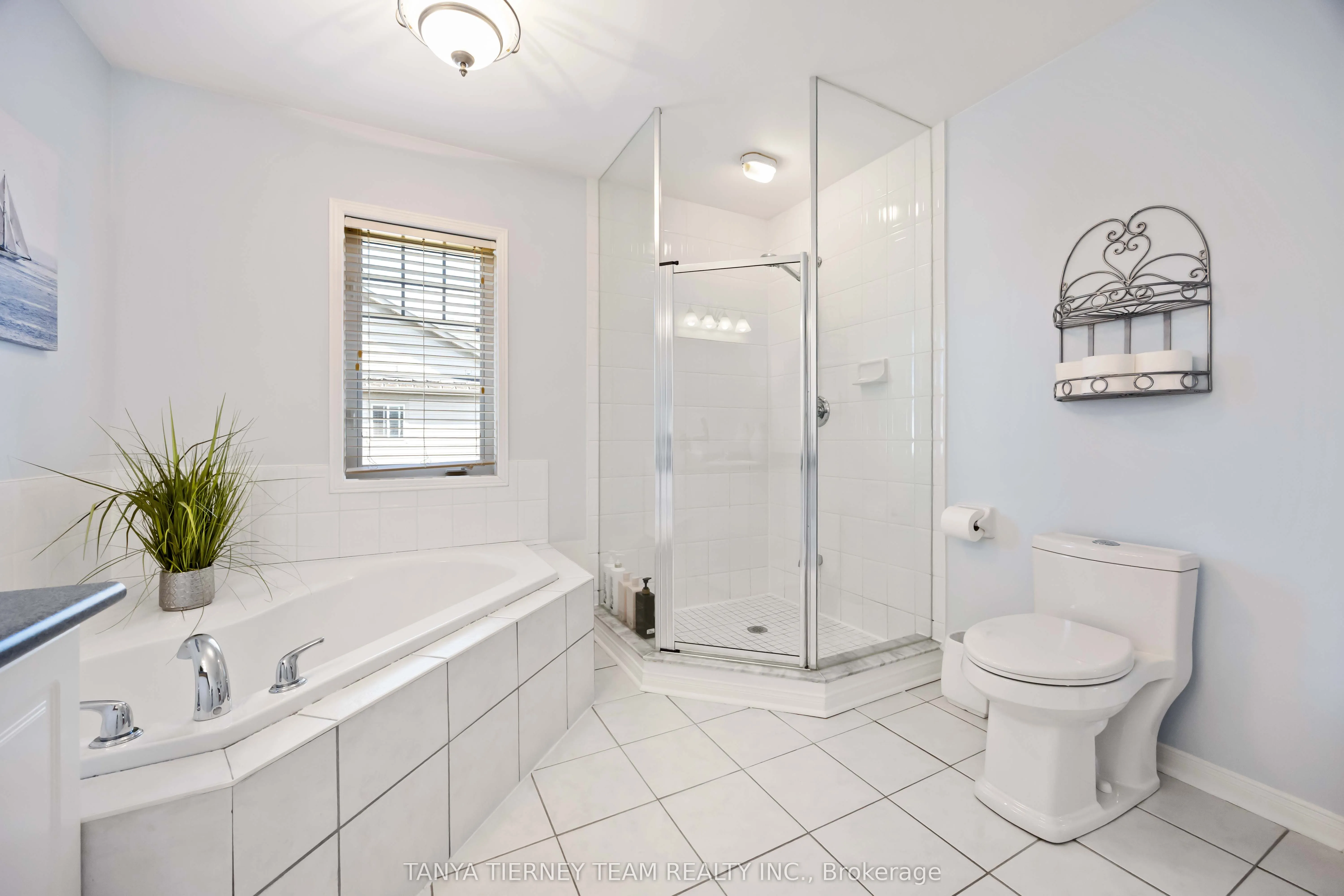 30 Claridge Crescent