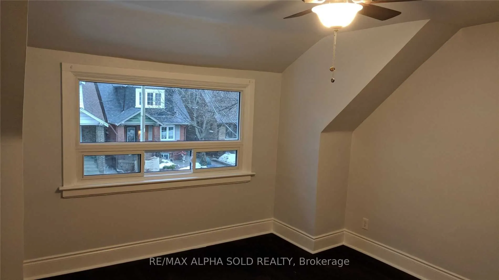 77 Newmarket Avenue, #Upper