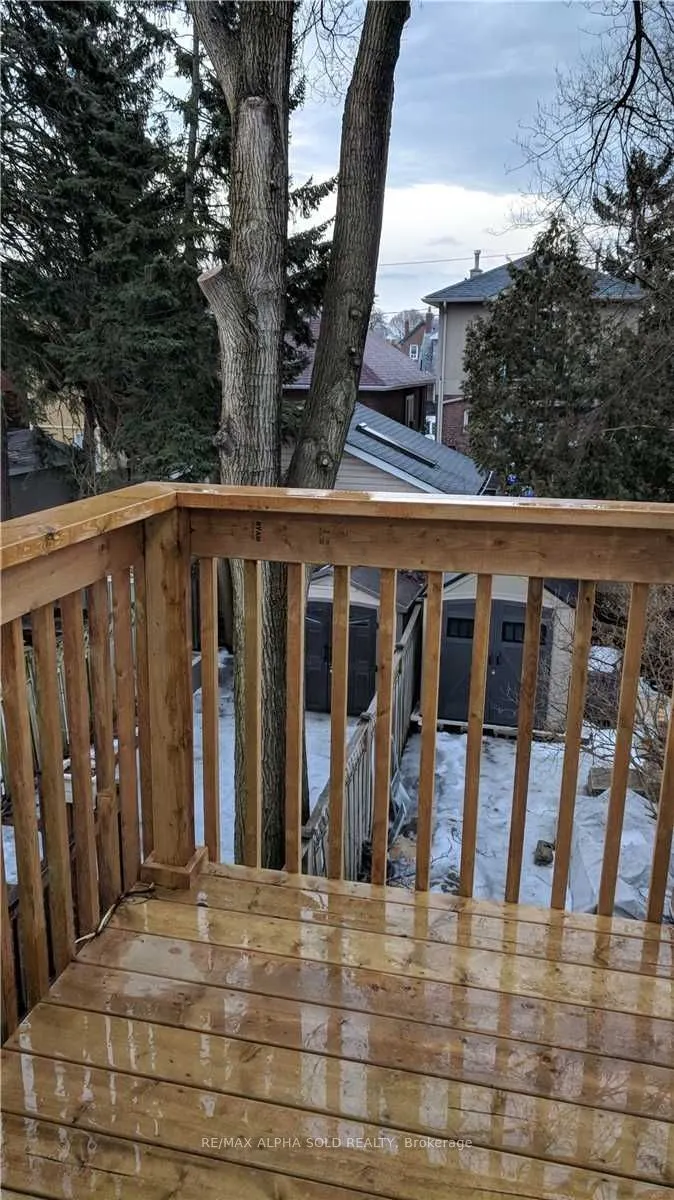77 Newmarket Avenue, #Upper