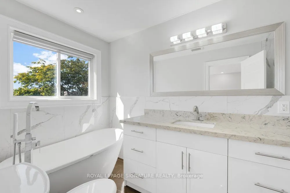 444 Pharmacy Avenue