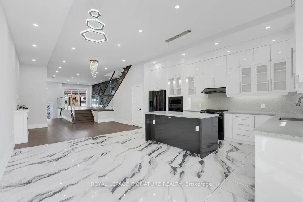 444 Pharmacy Avenue