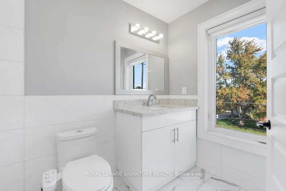 444 Pharmacy Avenue