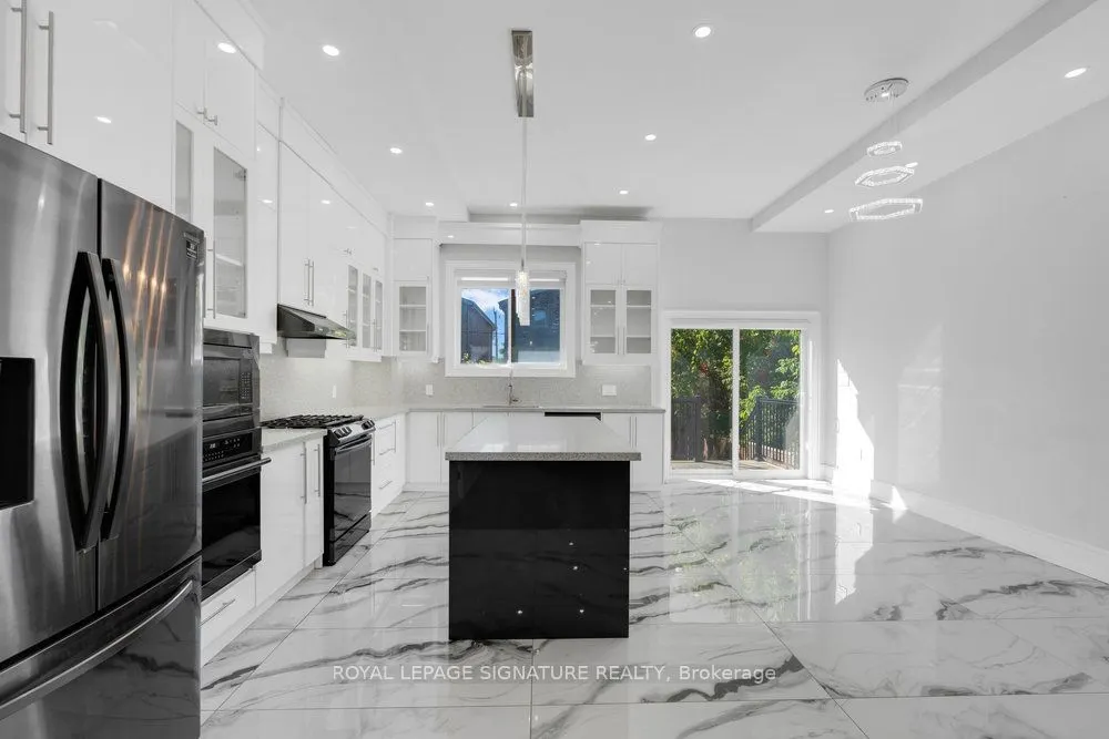 444 Pharmacy Avenue