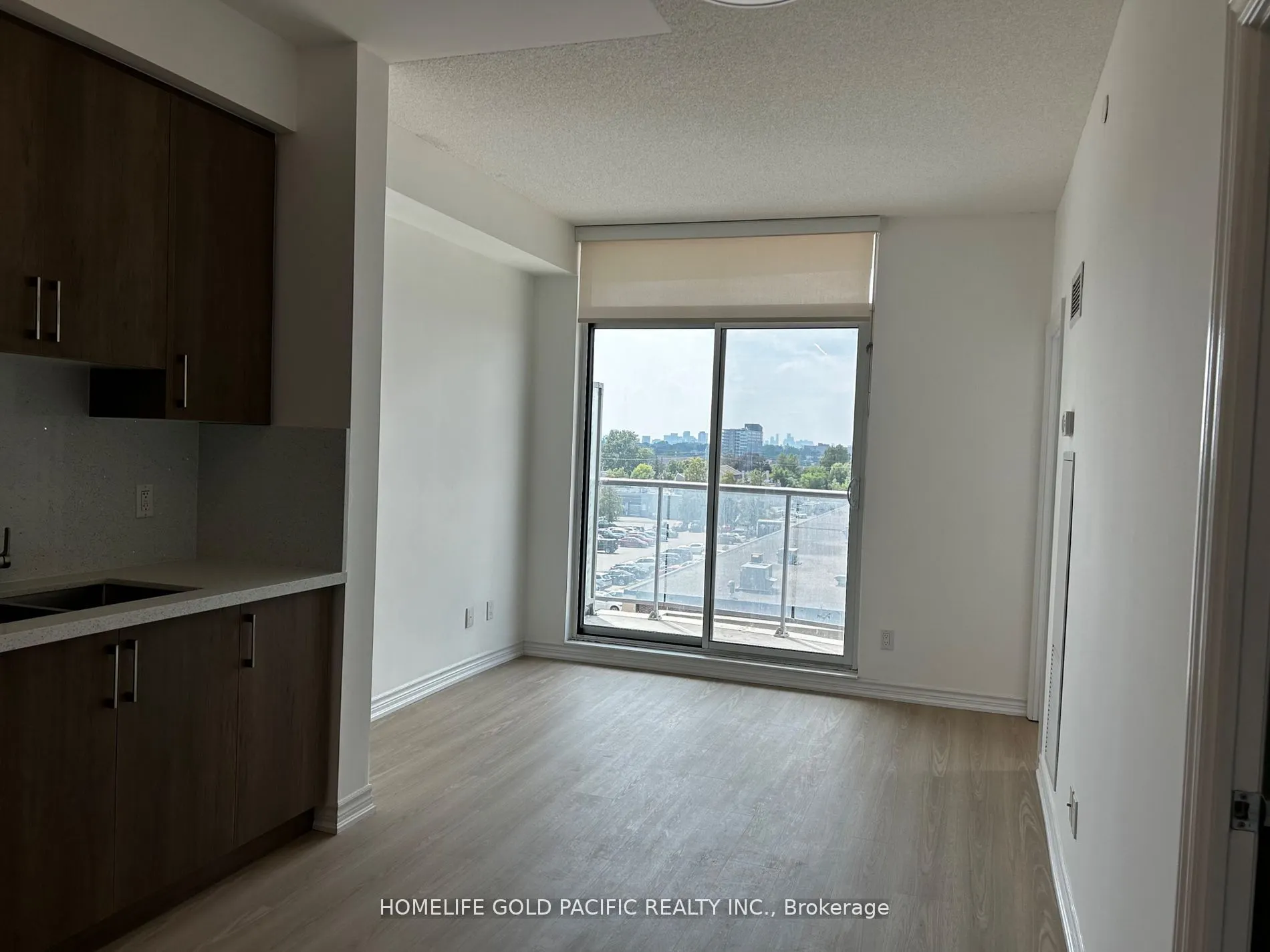 1328 Birchmount Road, #604