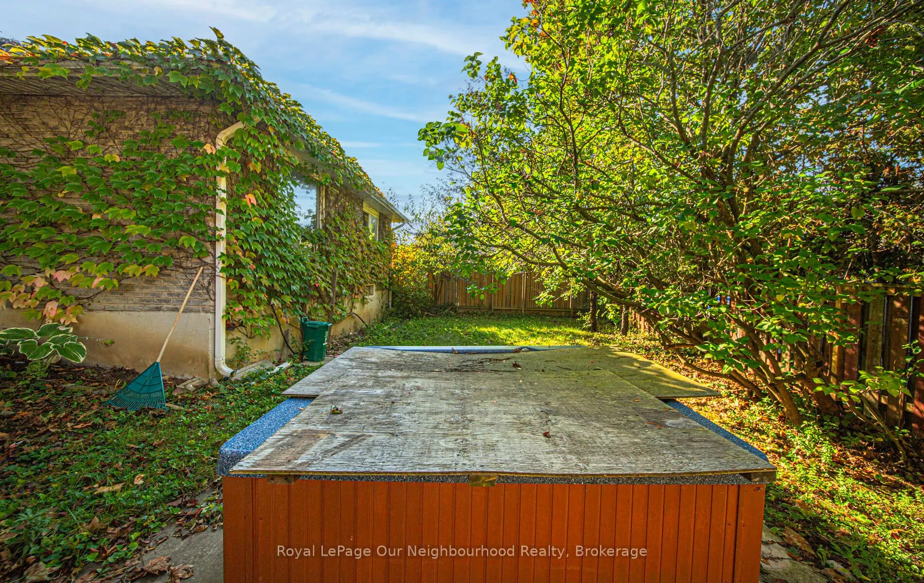 26 Slater Crescent