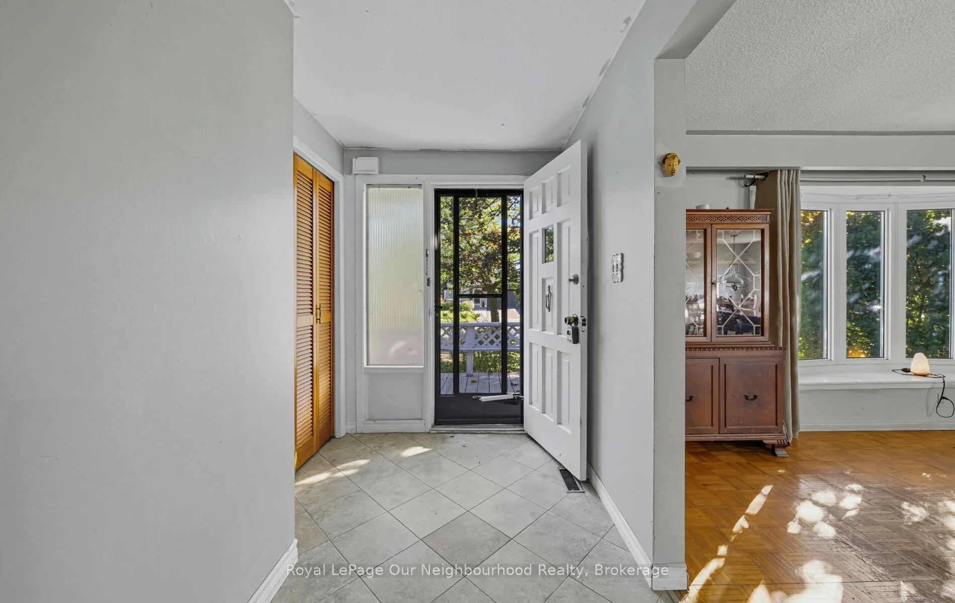 26 Slater Crescent