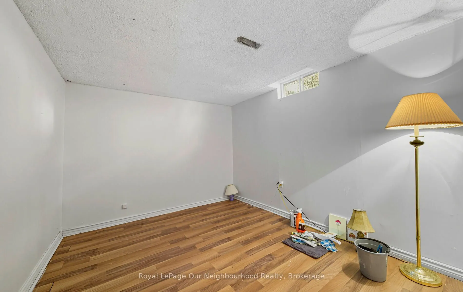 26 Slater Crescent