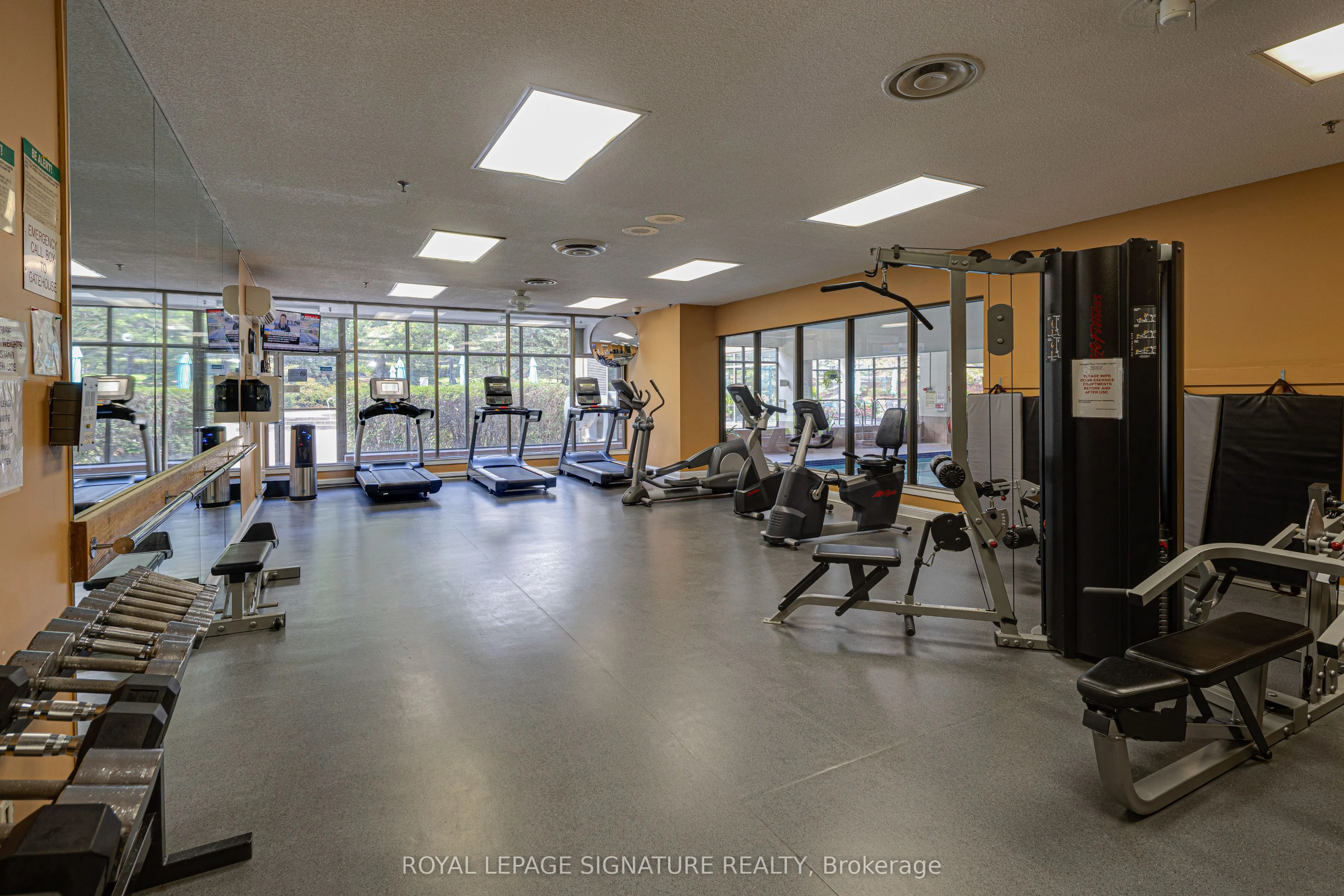 1880 Valley Farm Road, #1419
