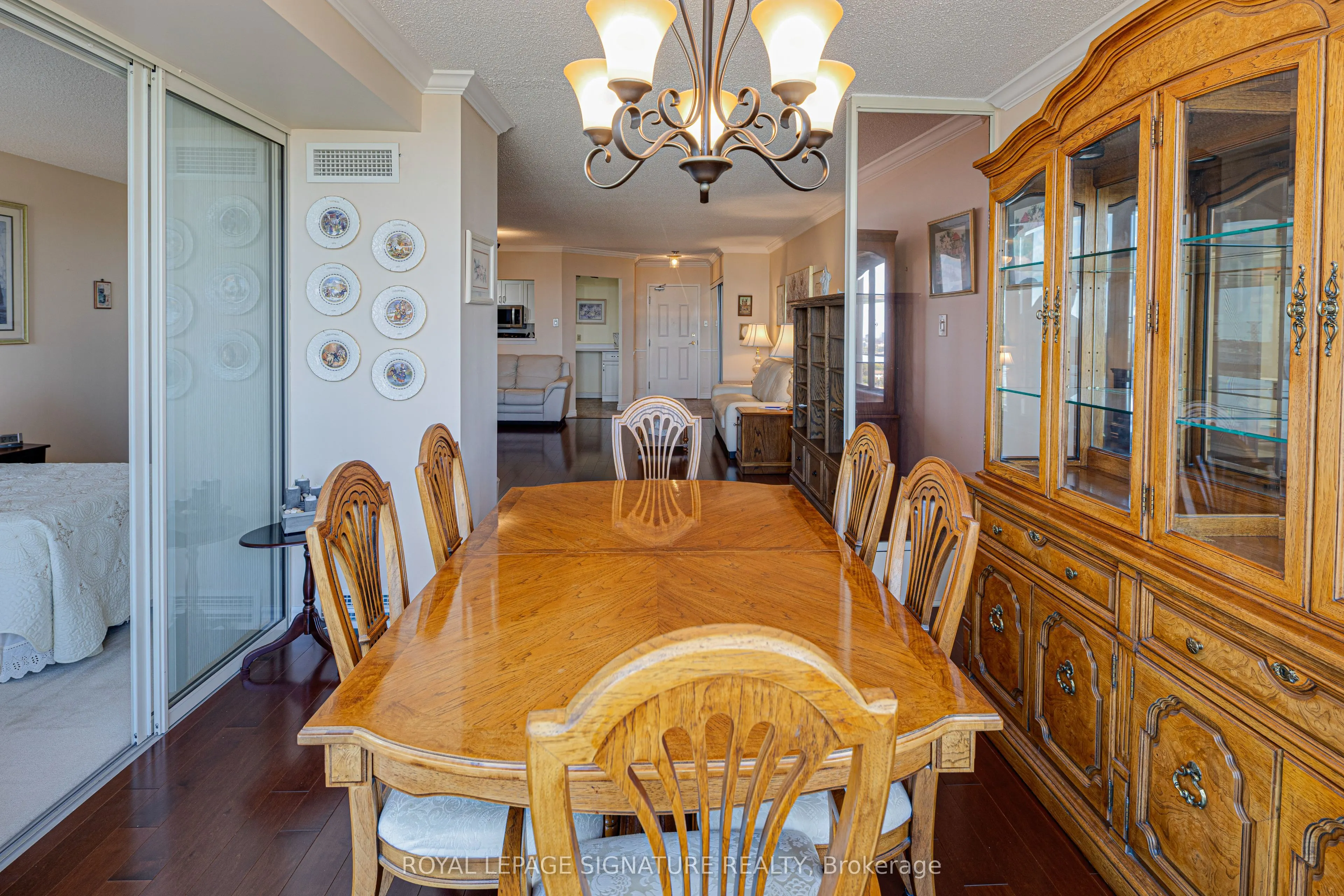 1880 Valley Farm Road, #1419