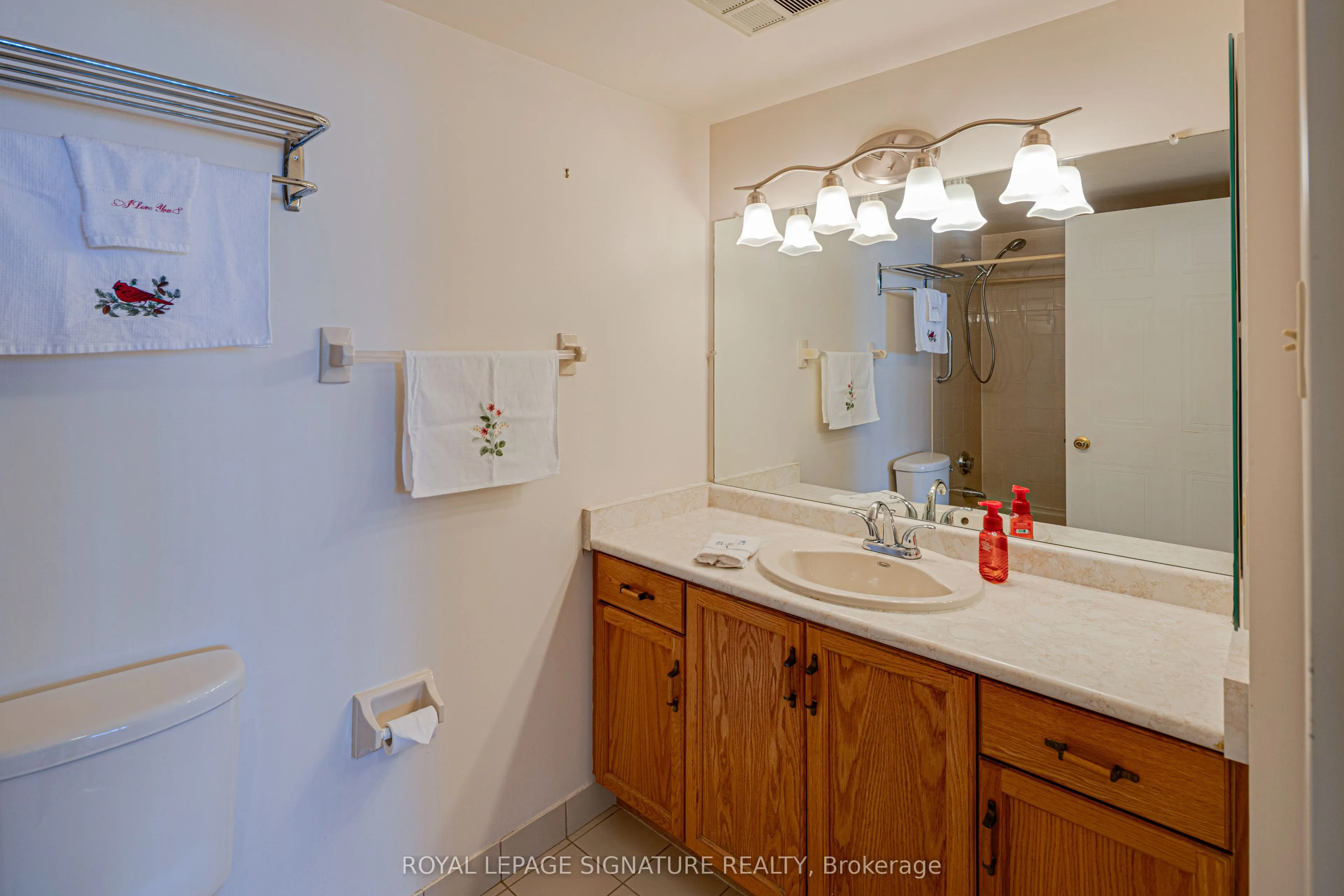 1880 Valley Farm Road, #1419