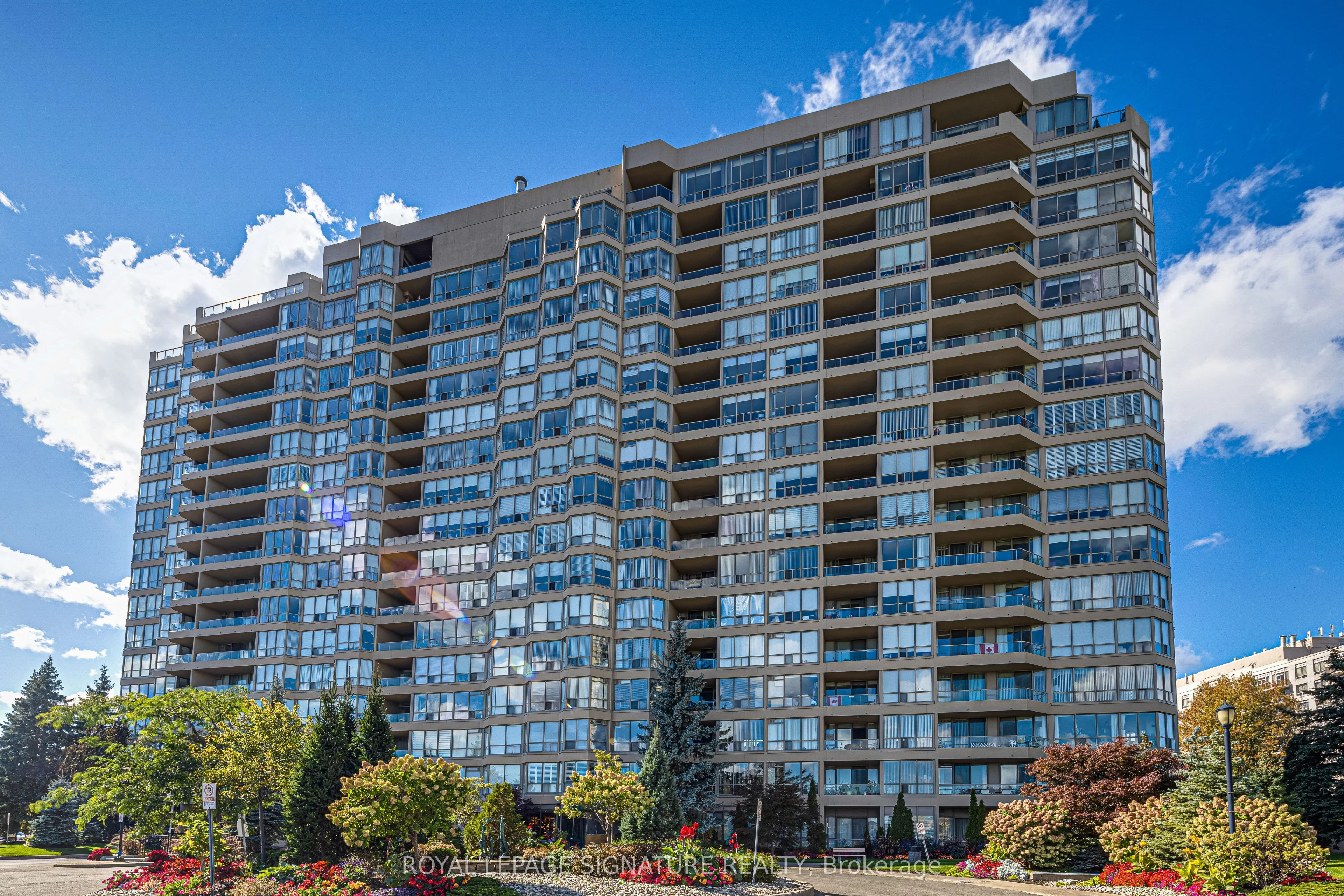 1880 Valley Farm Road, #1419