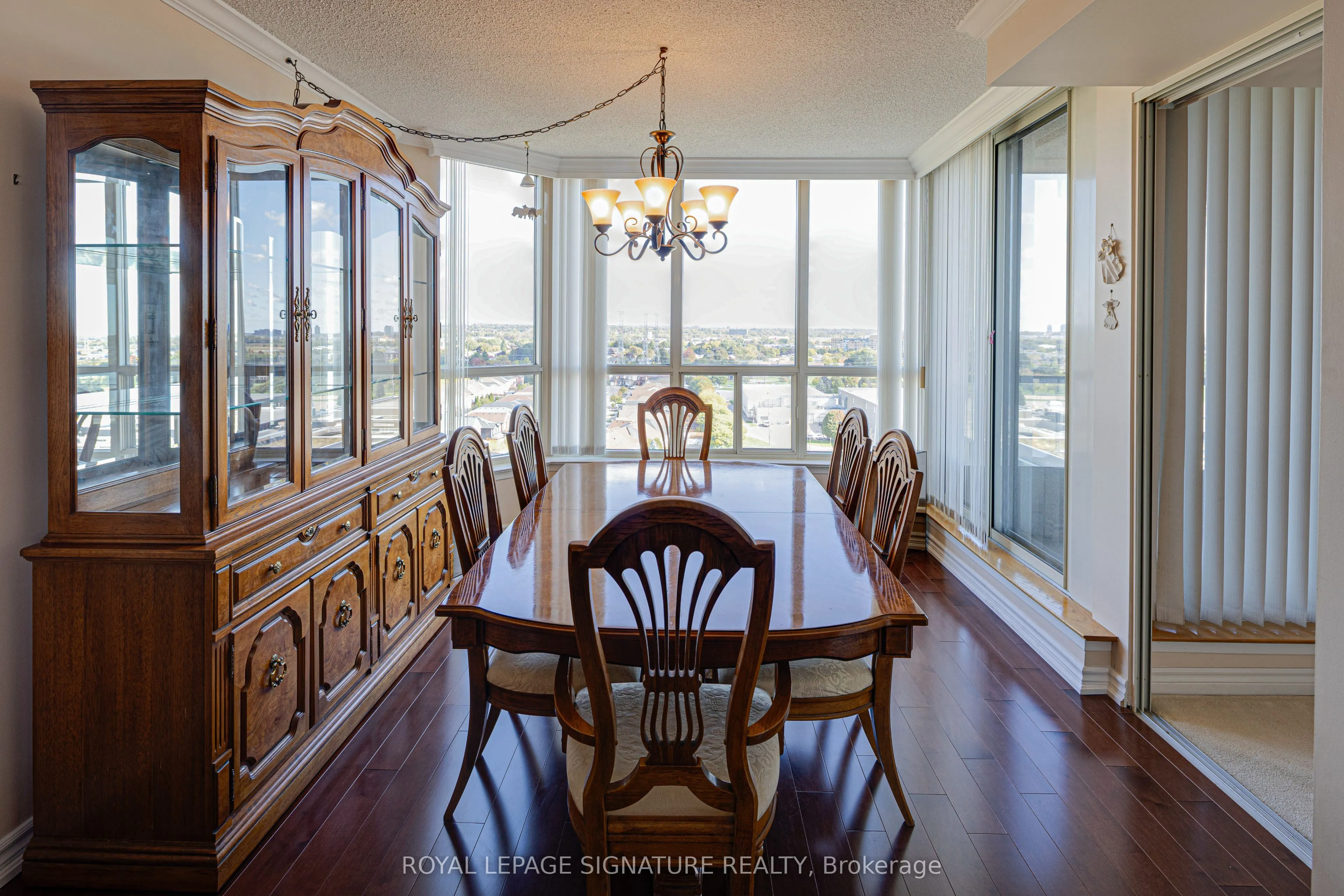 1880 Valley Farm Road, #1419