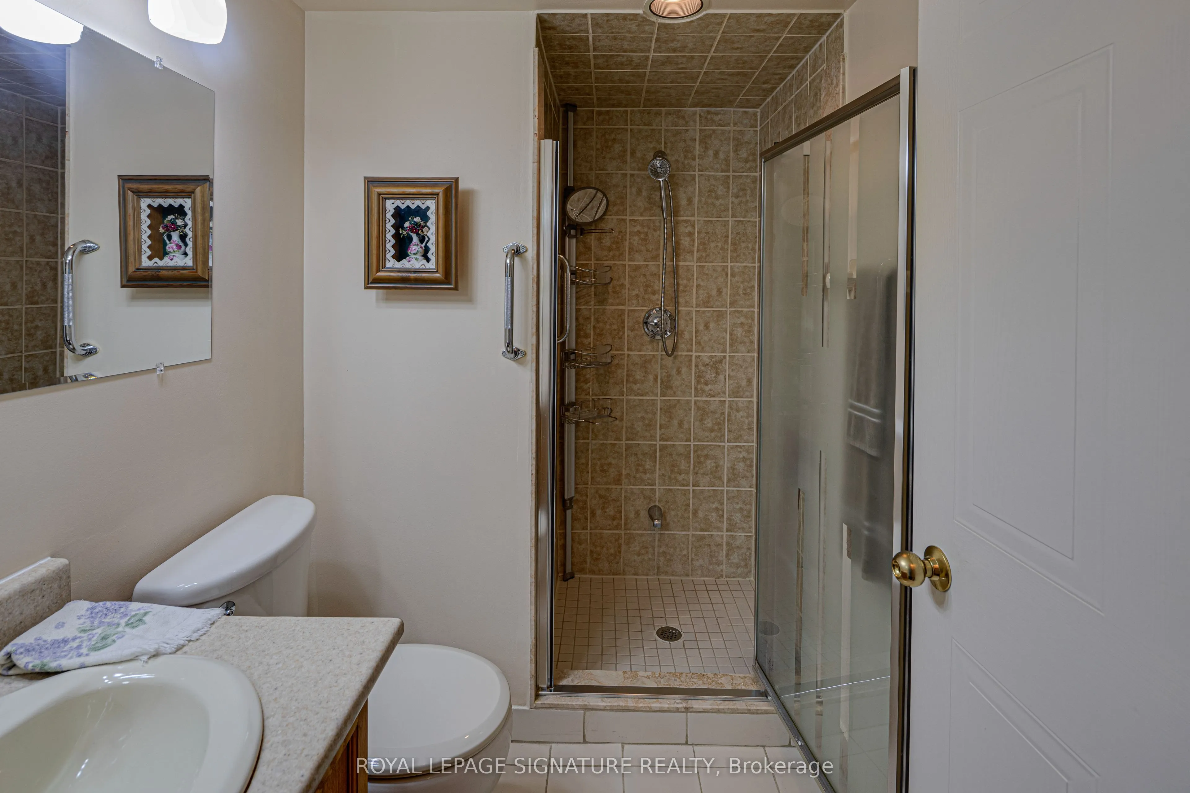 1880 Valley Farm Road, #1419