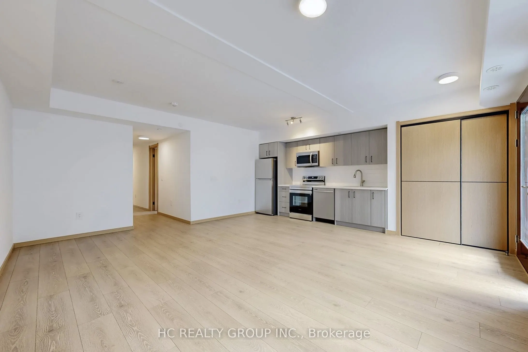3425 Sheppard Avenue E, #C3-101
