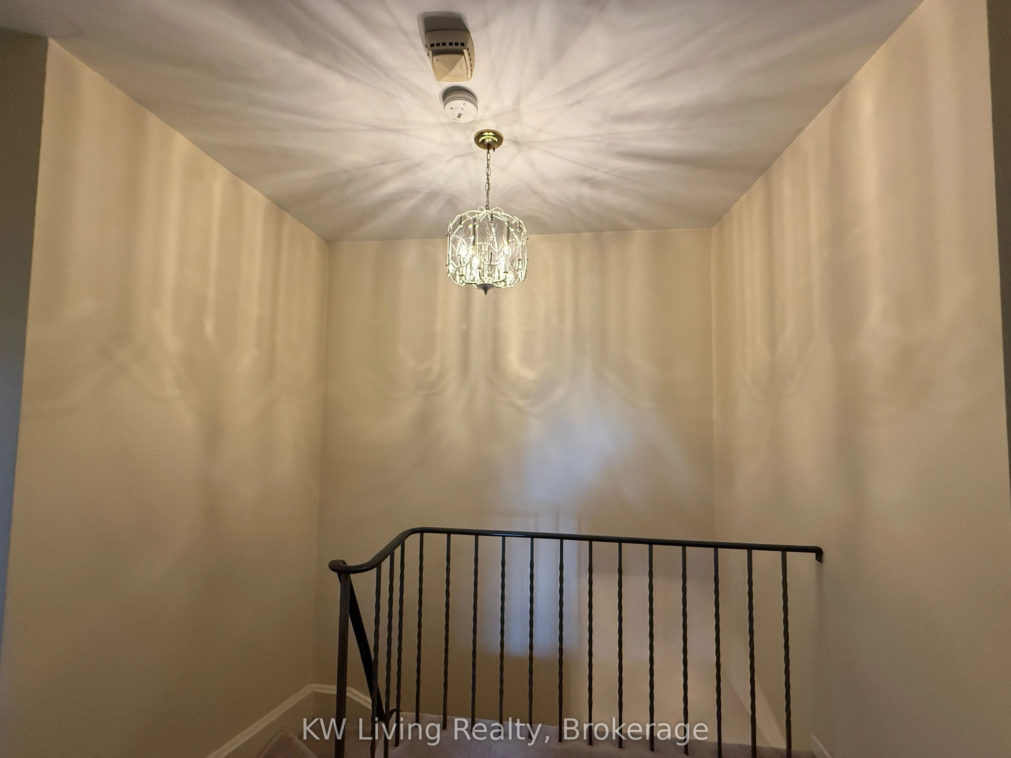 142 Alexmuir Boulevard