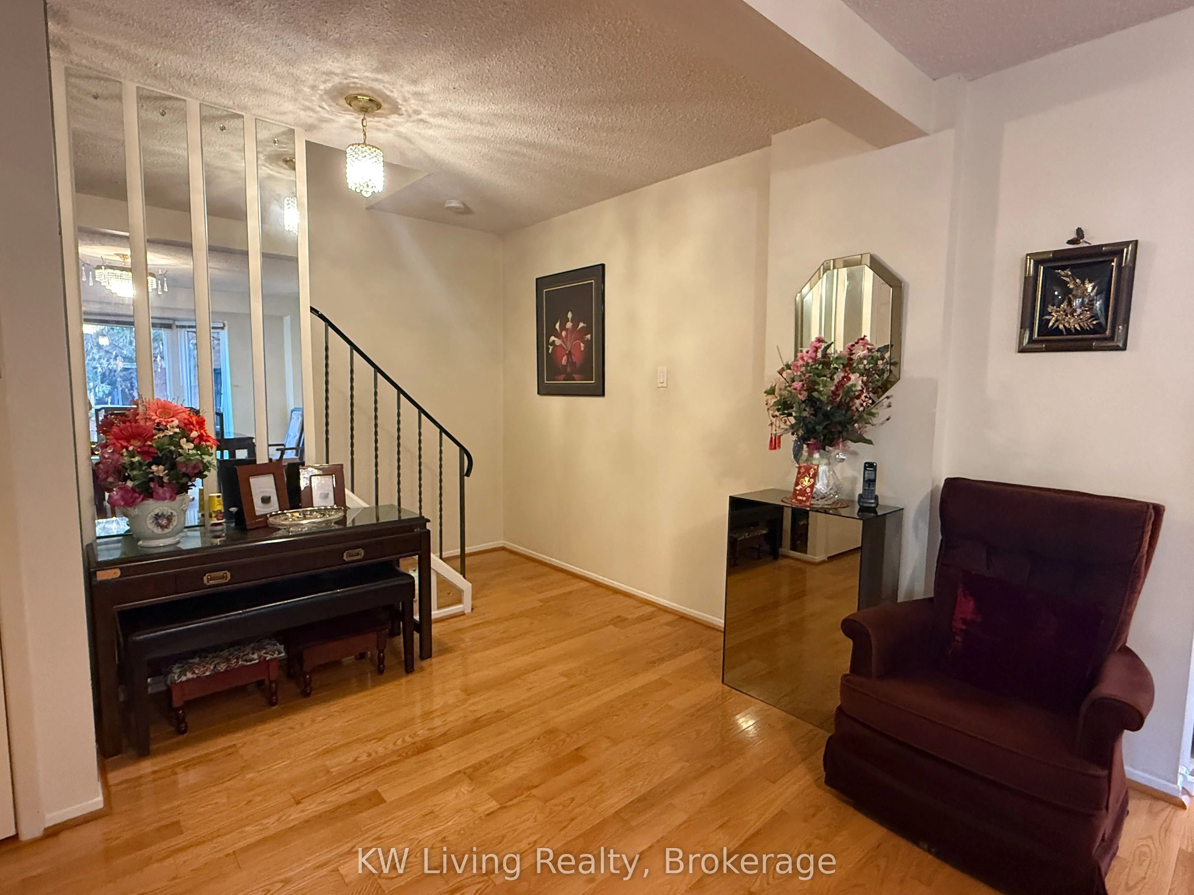 142 Alexmuir Boulevard