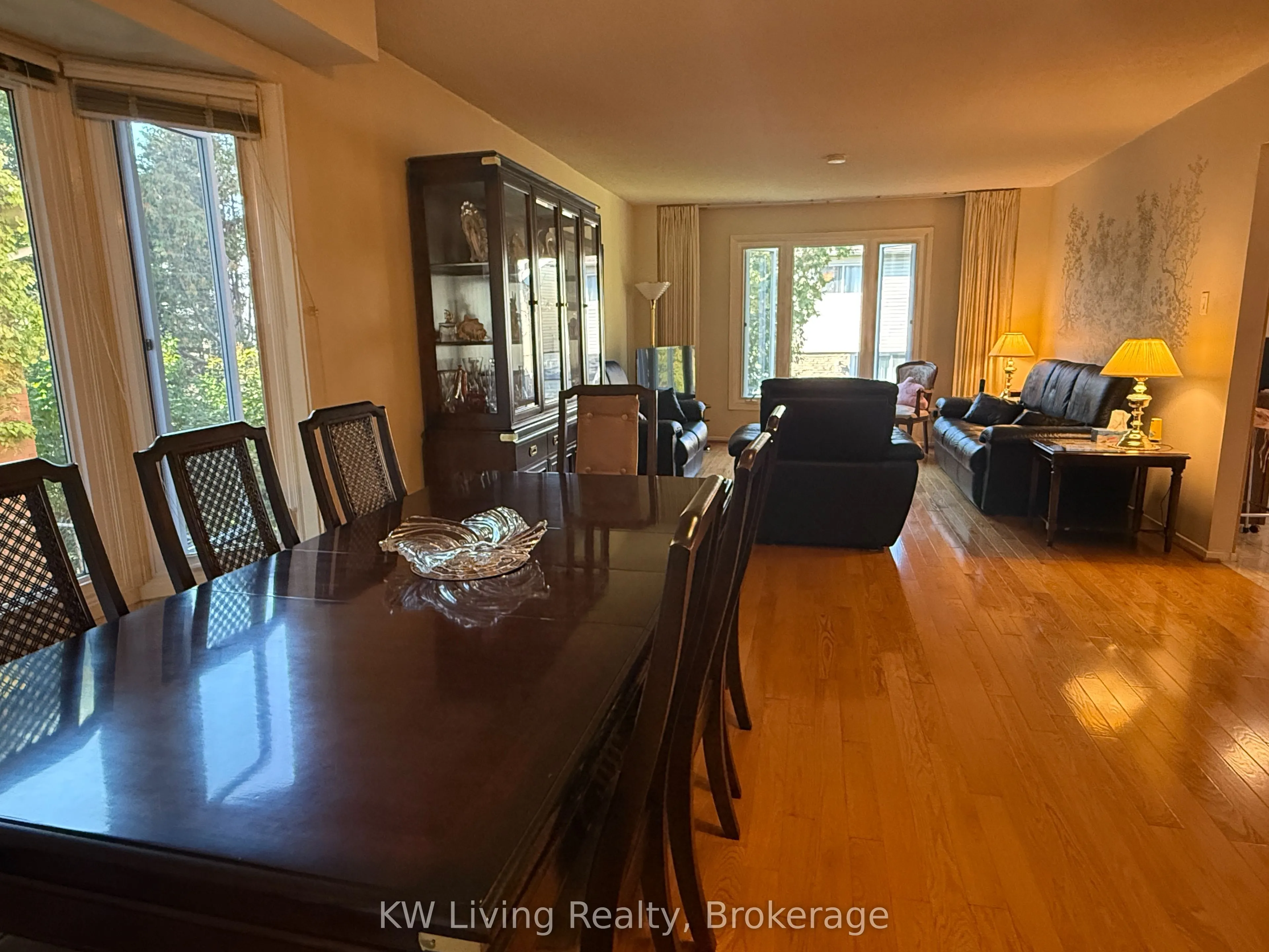 142 Alexmuir Boulevard