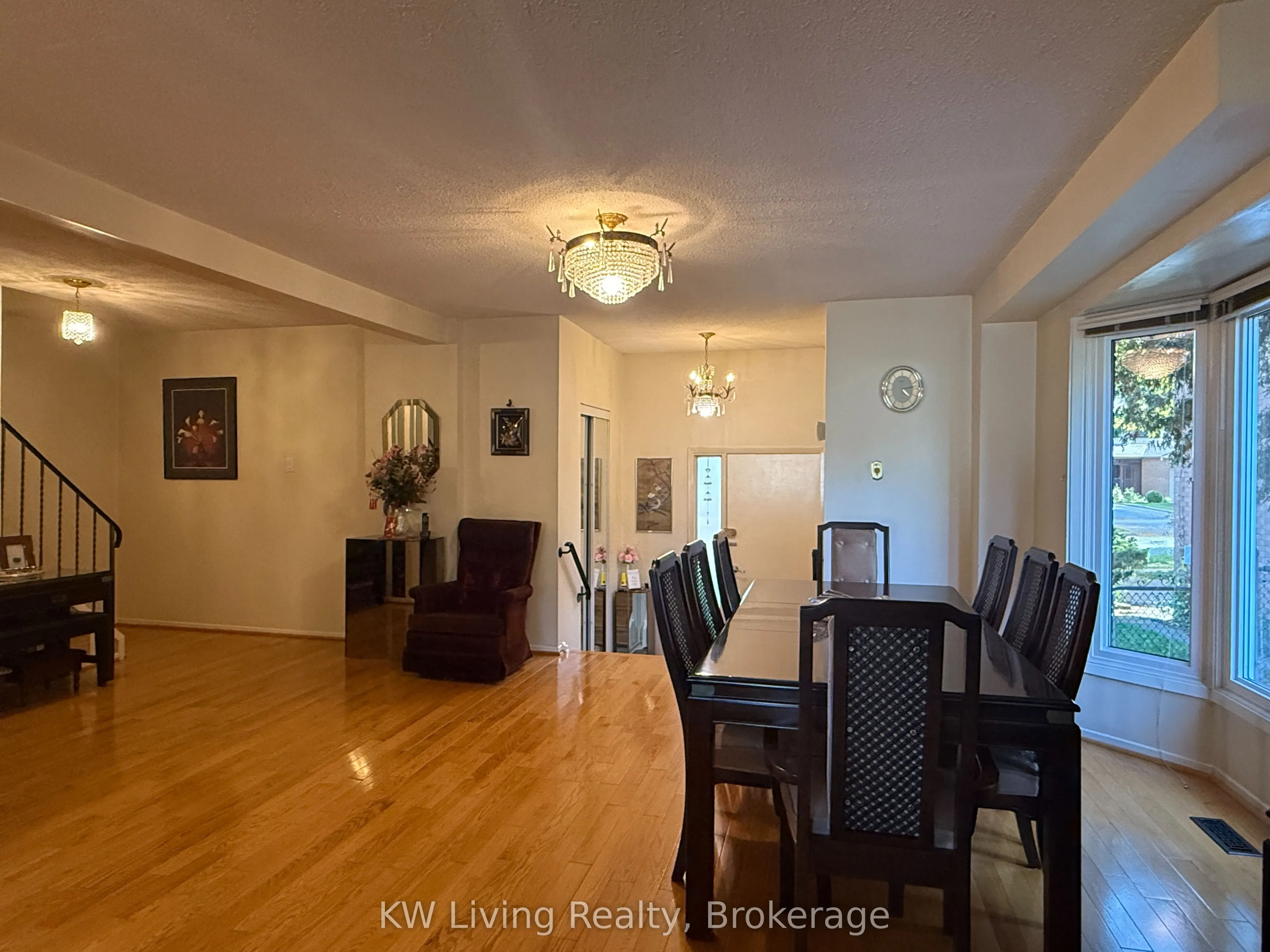 142 Alexmuir Boulevard