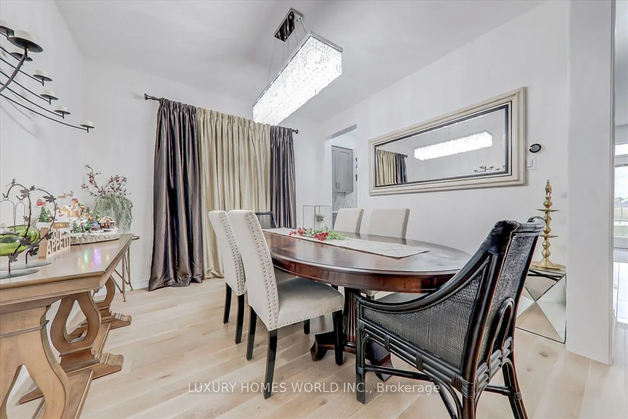 16 Capstan Court