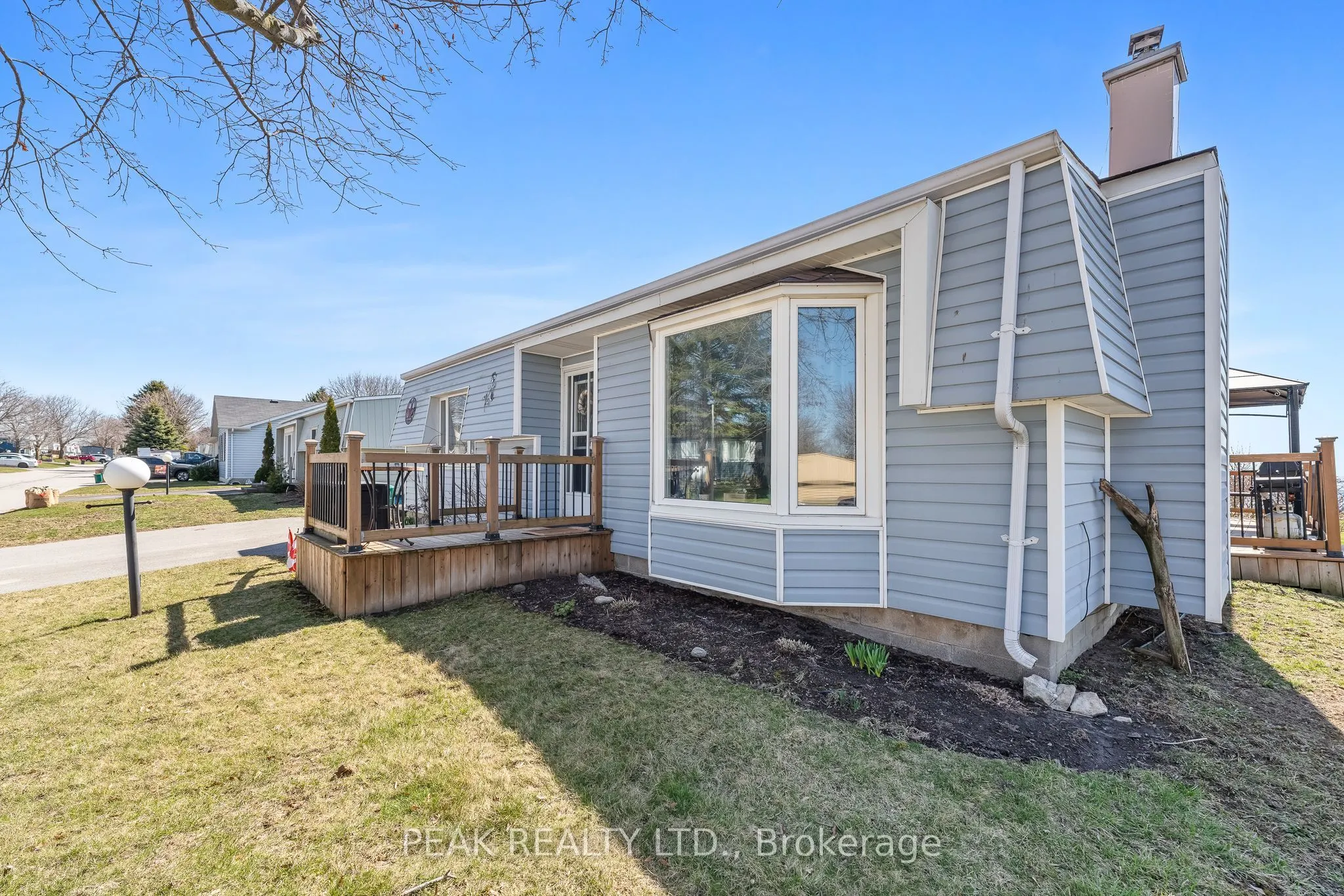 71 Bluffs Road