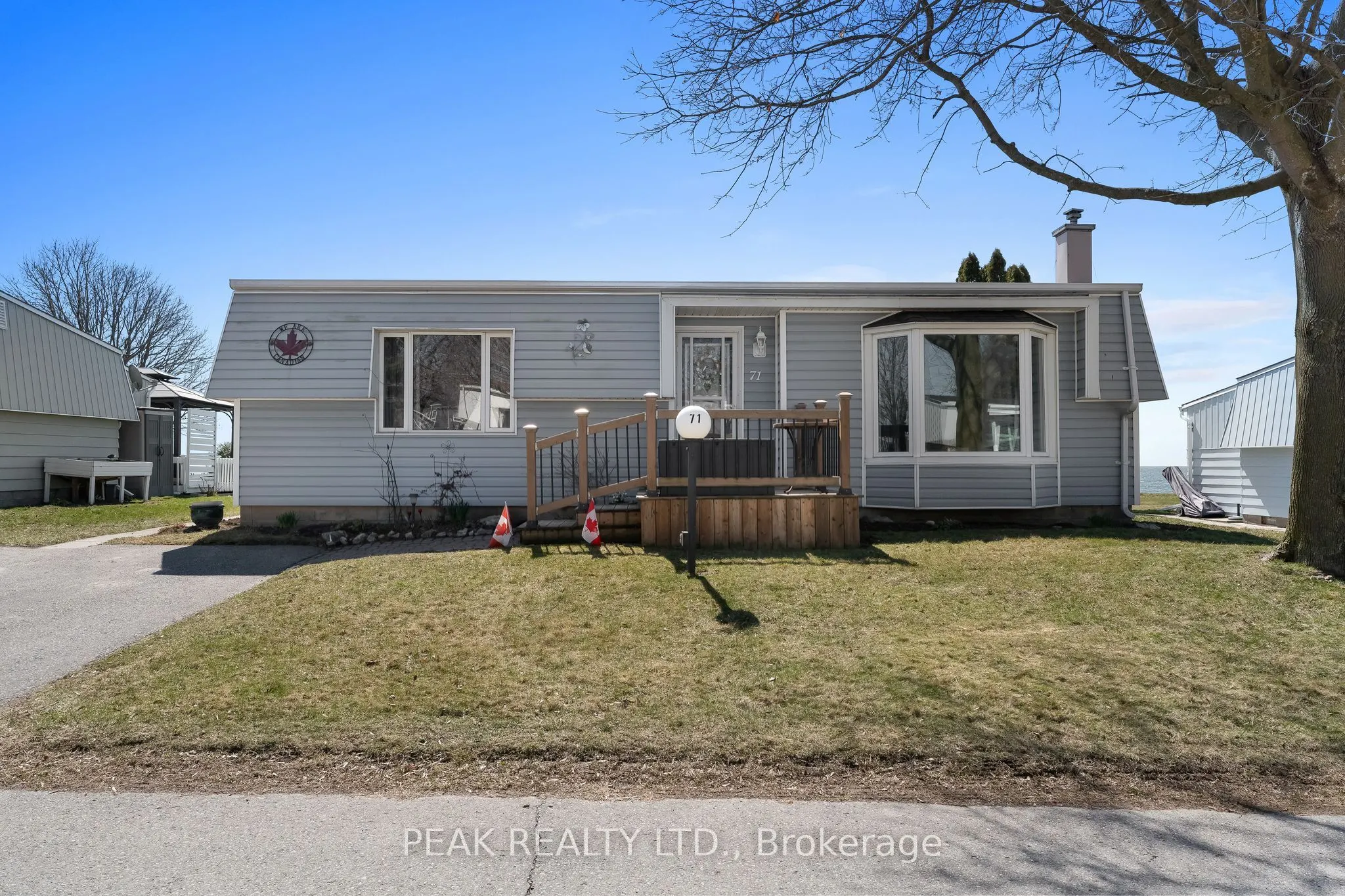 71 Bluffs Road