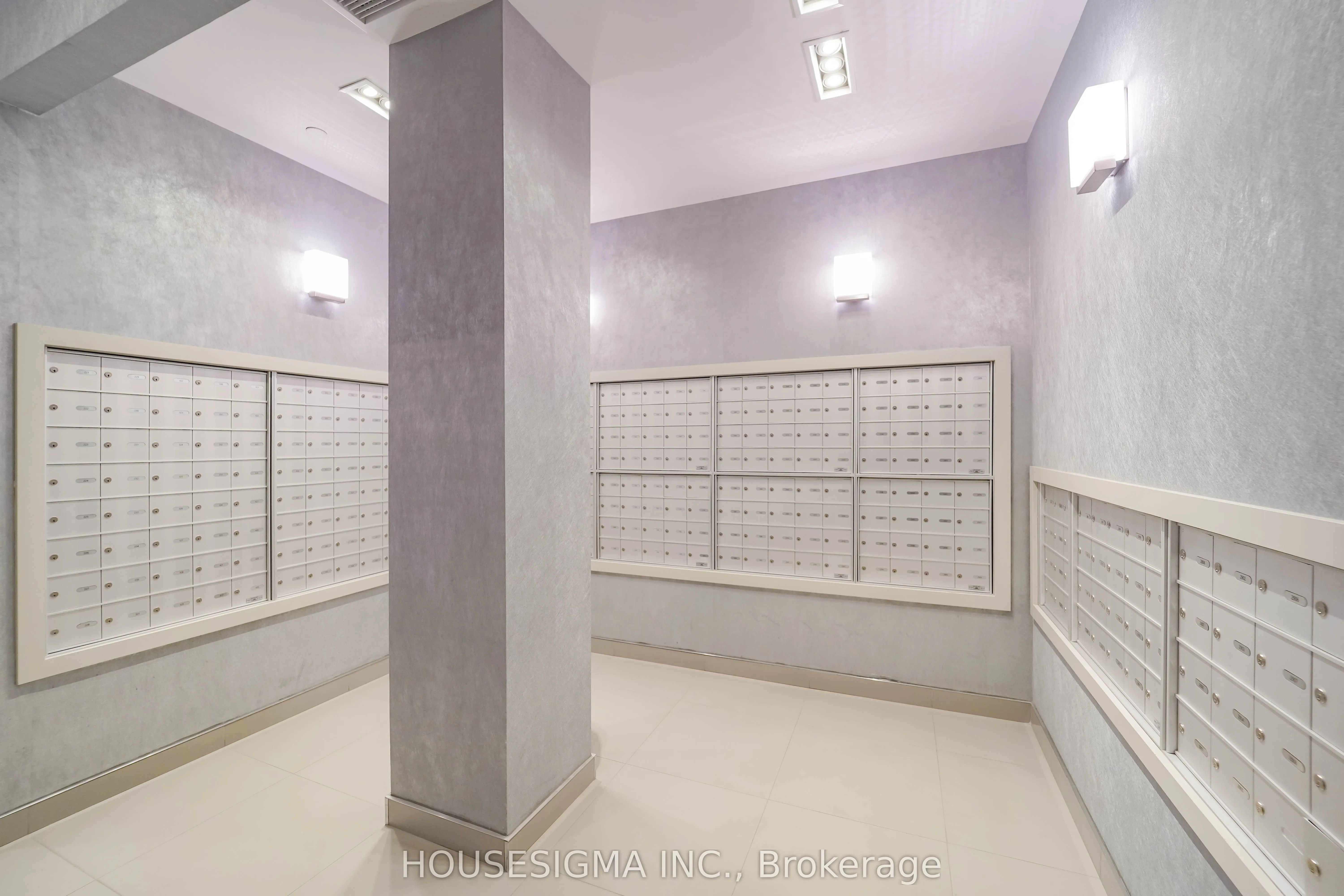 20 Meadowglen Place, #226