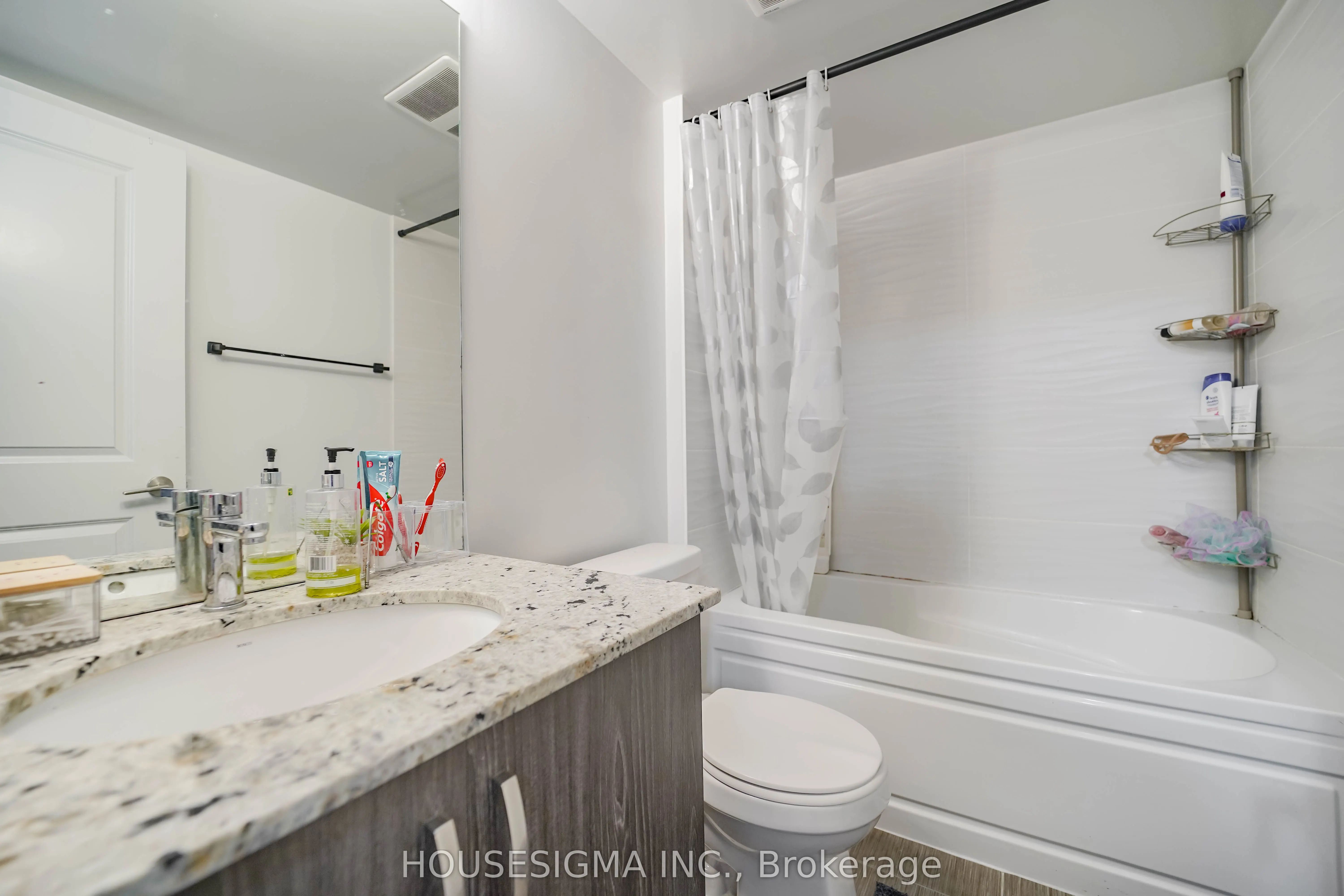 20 Meadowglen Place, #226