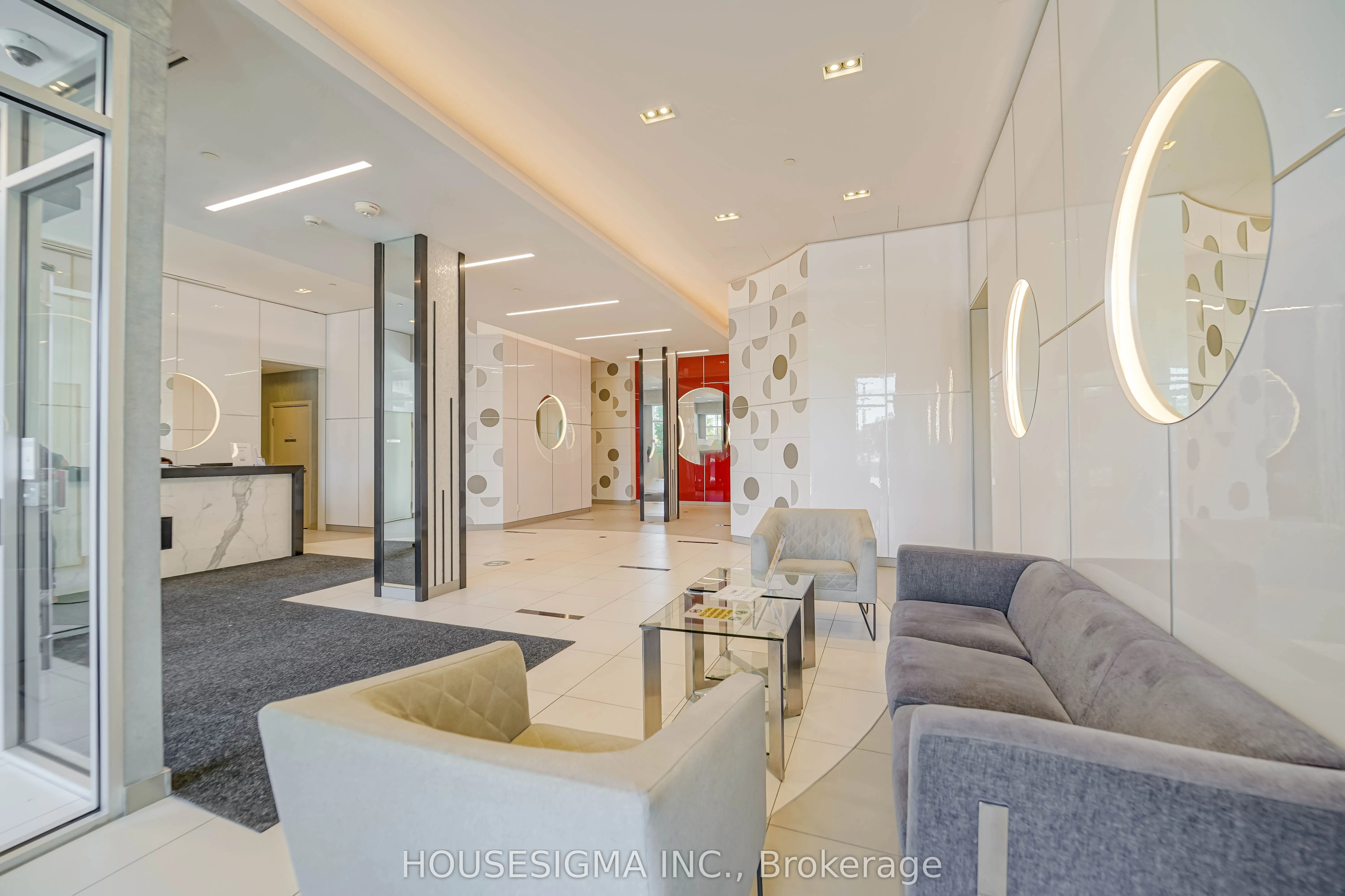 20 Meadowglen Place, #226