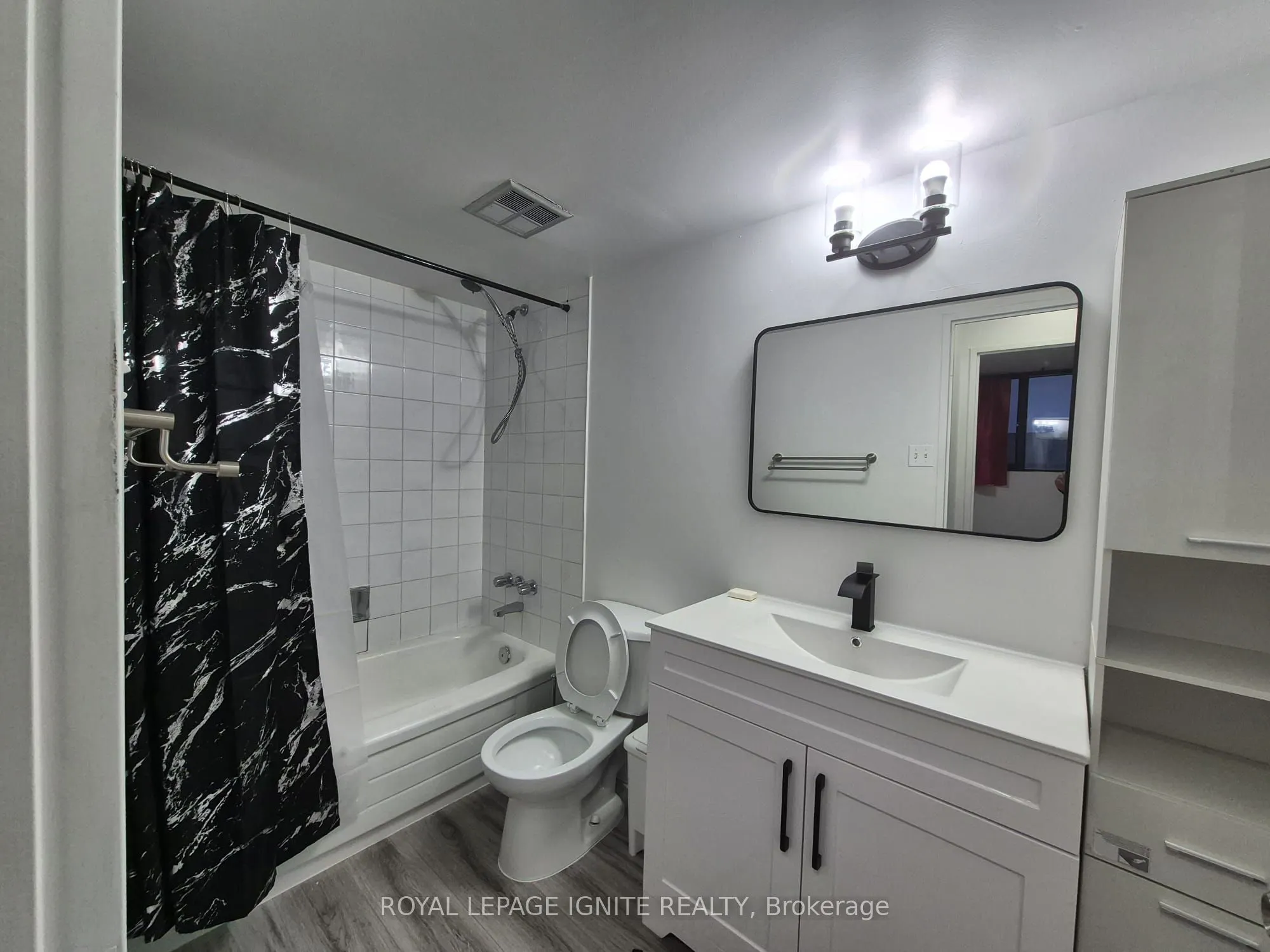 99 Blackwell Avenue, #308