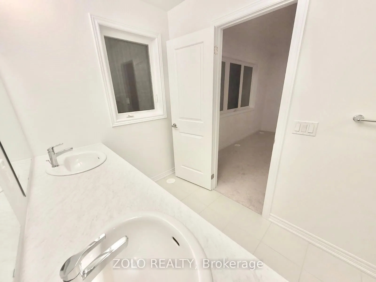 7 Sorbara Way