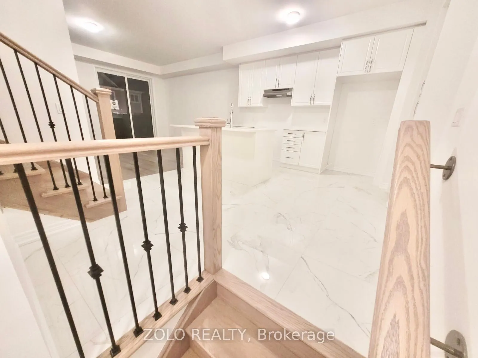 7 Sorbara Way